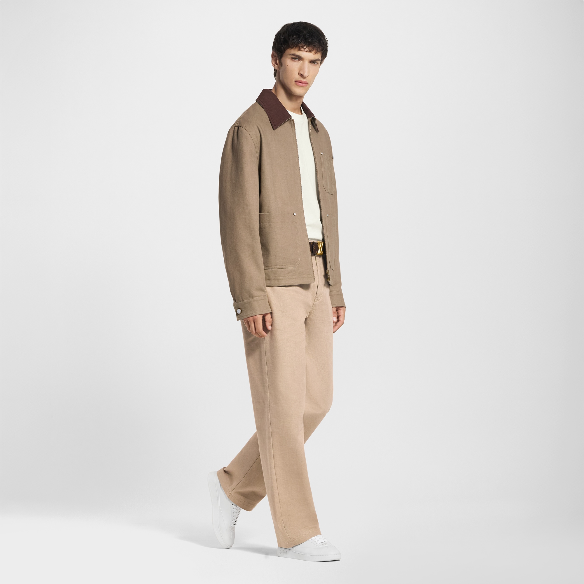 LV} - LV - LV男士鞋履系列 | 路易威登LOUIS VUITTON官网 (产品缩放)