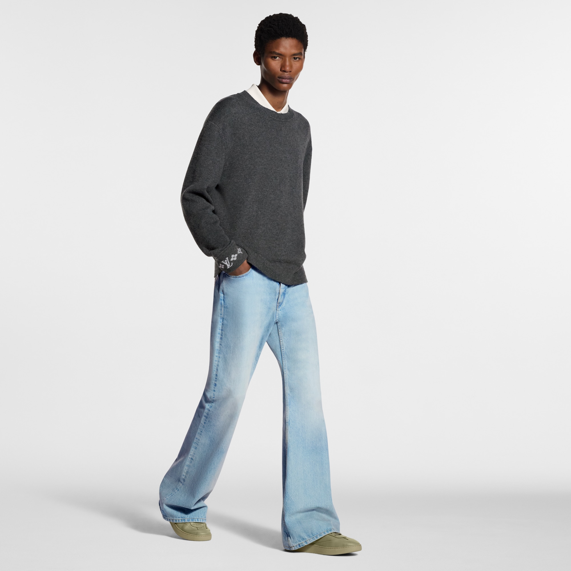 LV} - LV - LV男士鞋履系列 | 路易威登LOUIS VUITTON官网 (产品缩放)