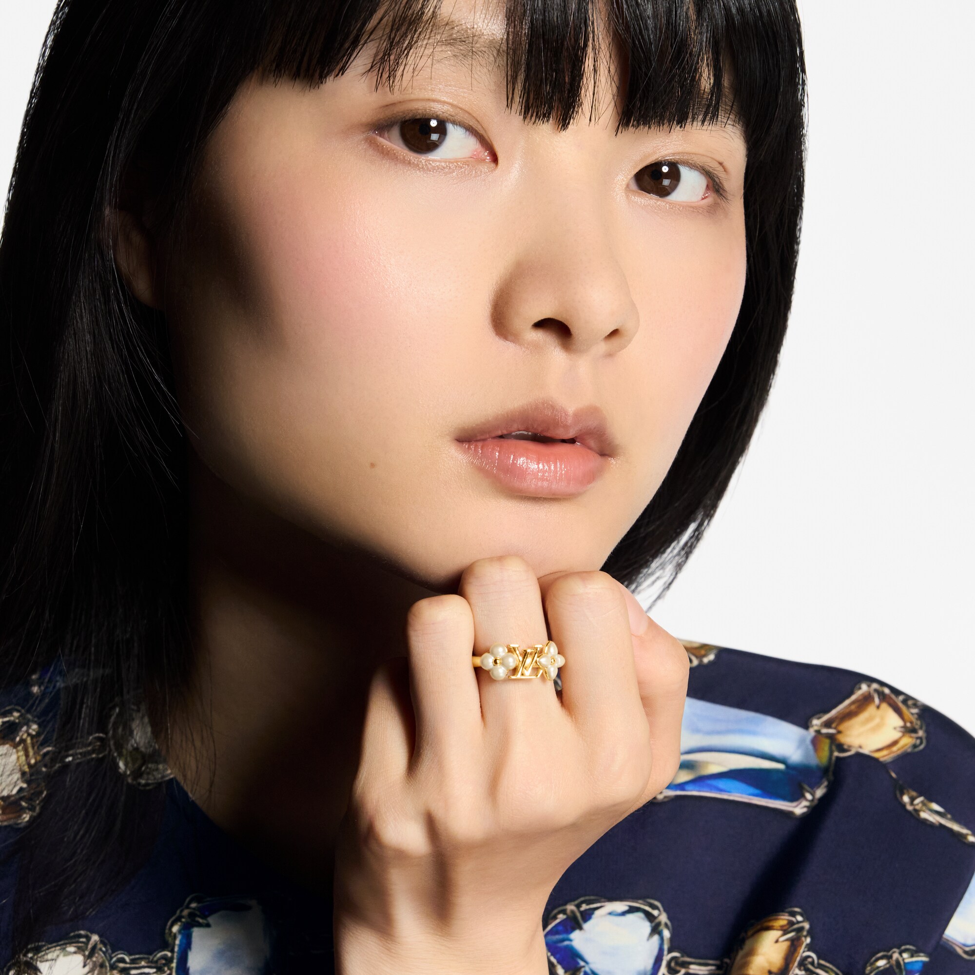 LV} - LVS00 - LV女士时尚首饰 | 路易威登LOUIS VUITTON官网 (产品缩放)