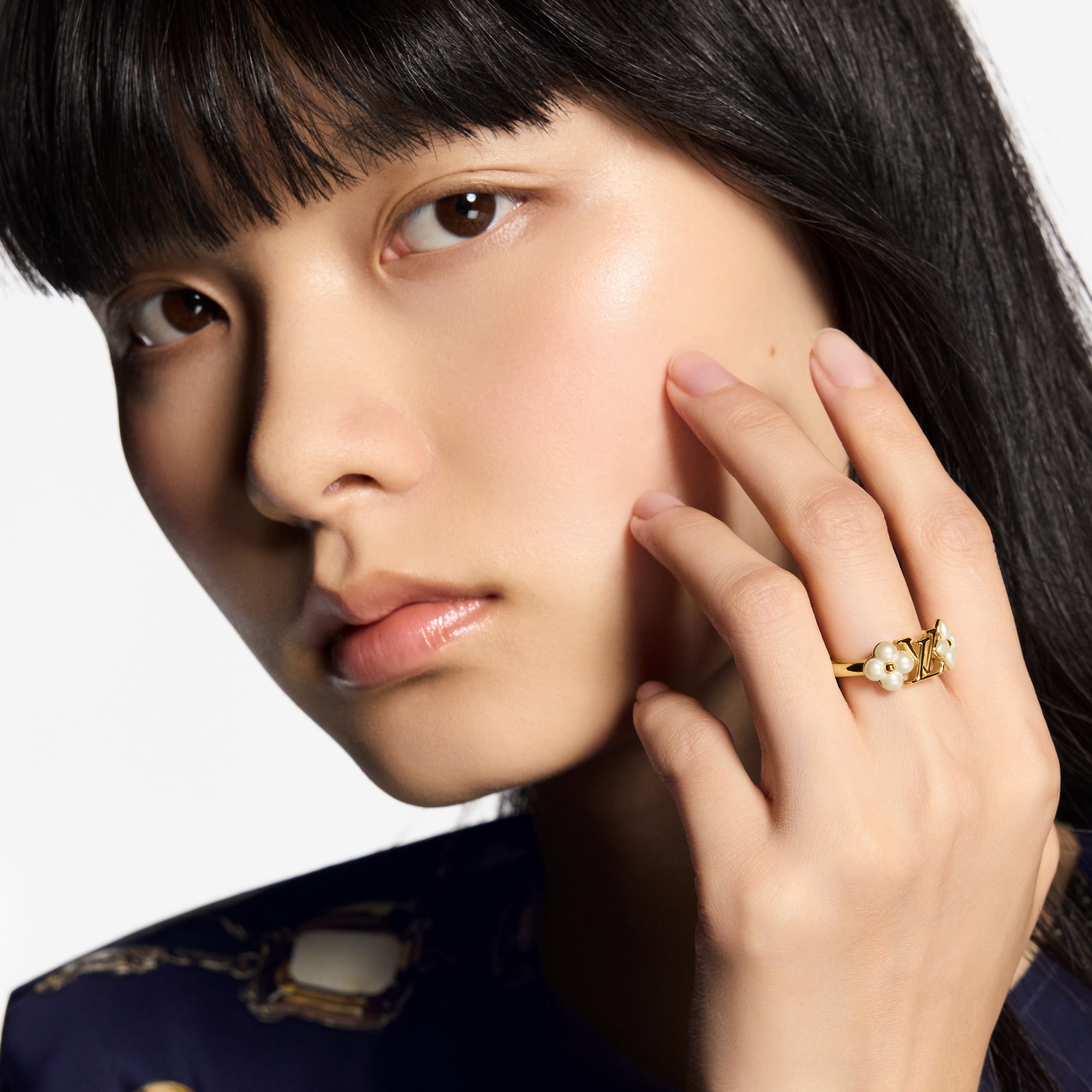 LV} - LVS00 - LV女士时尚首饰 | 路易威登LOUIS VUITTON官网 (产品缩放)