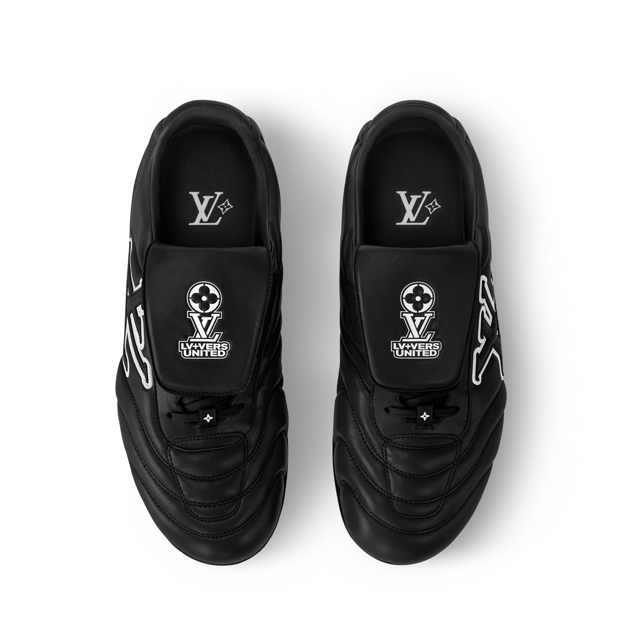 LV} - LV - LV男士鞋履系列 | 路易威登LOUIS VUITTON官网 (产品缩放)
