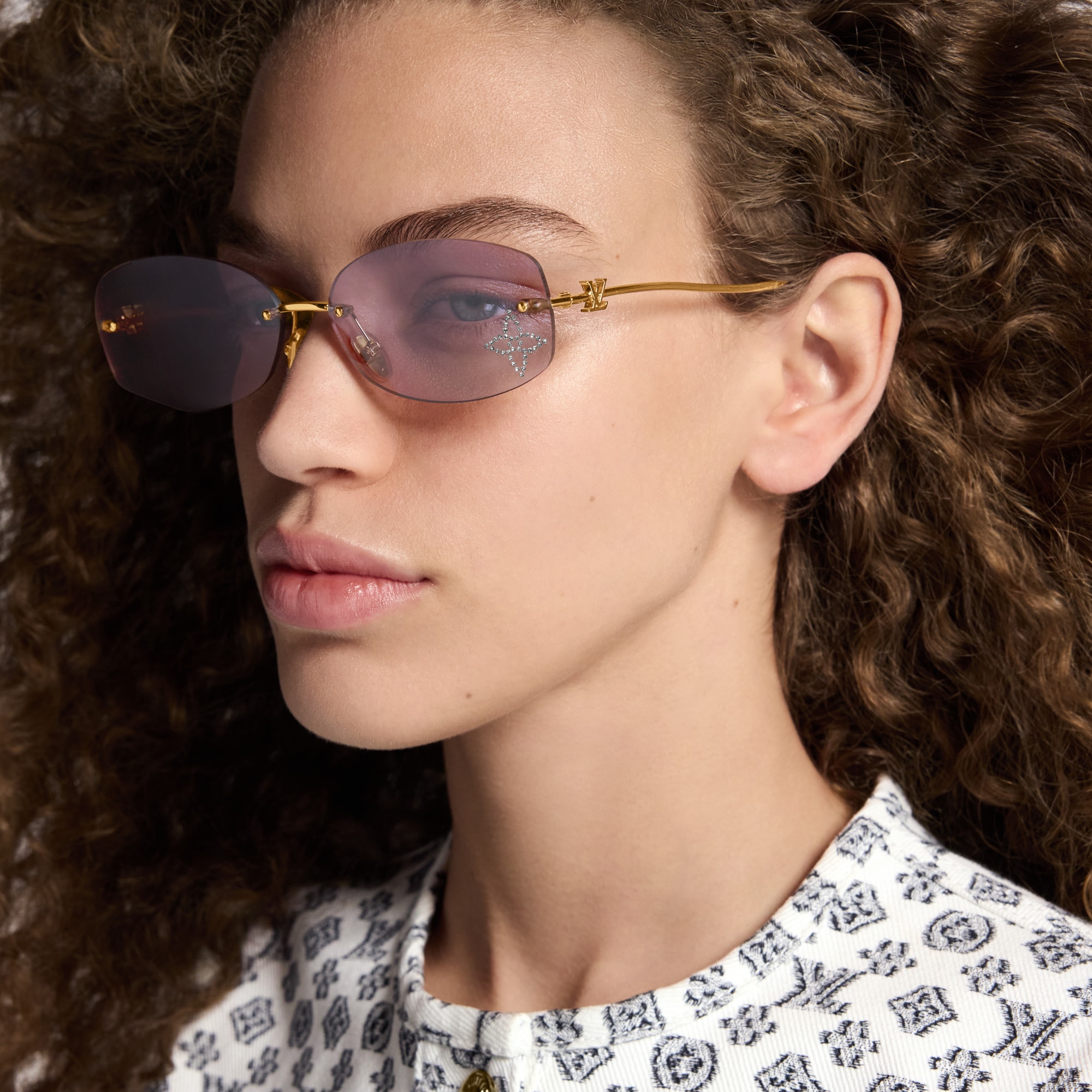 LV} - LVS00 - LV女士灵动配饰 | 路易威登LOUIS VUITTON官网 (产品缩放)