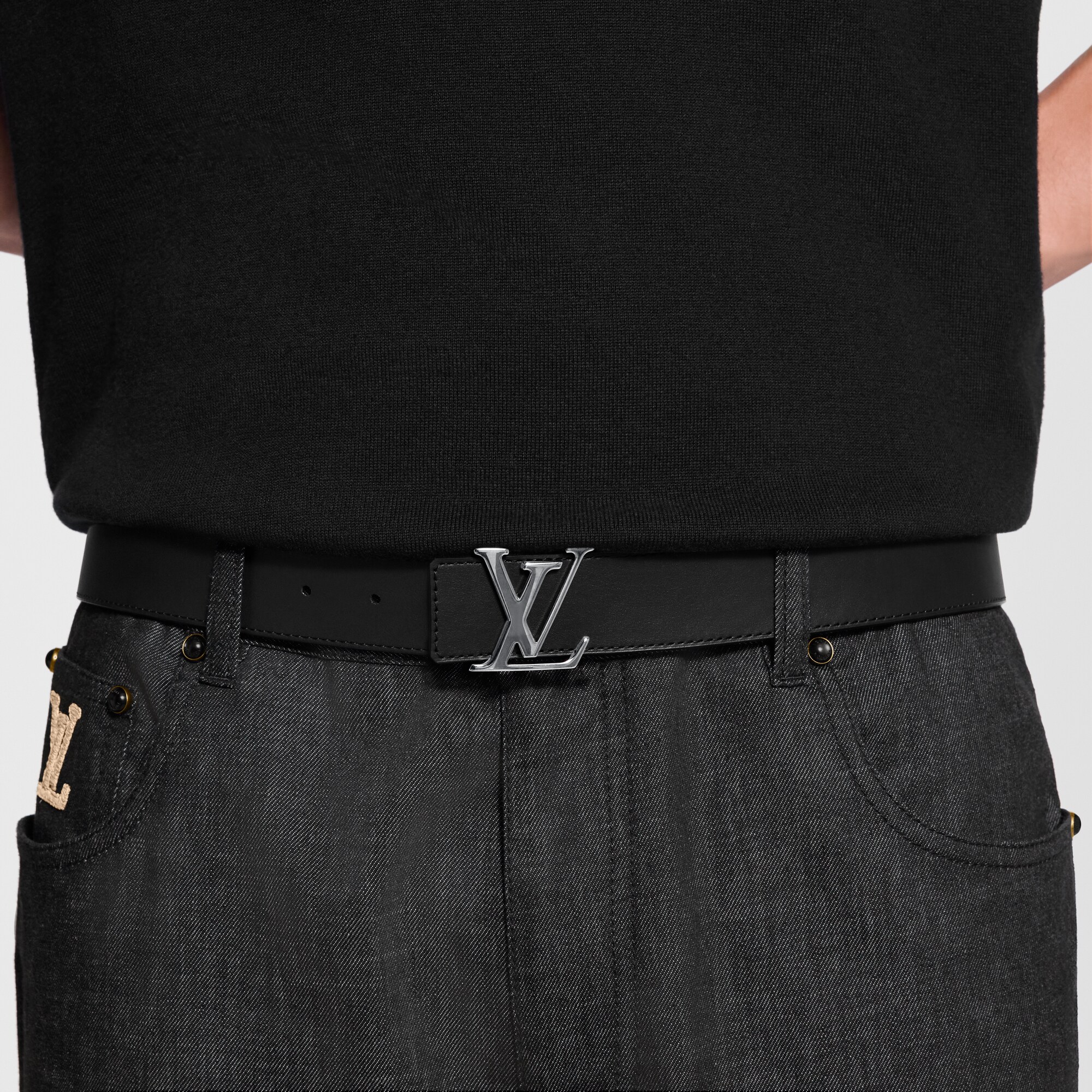 LV} - LV - LV男士配饰系列 | 路易威登LOUIS VUITTON官网 (产品缩放)