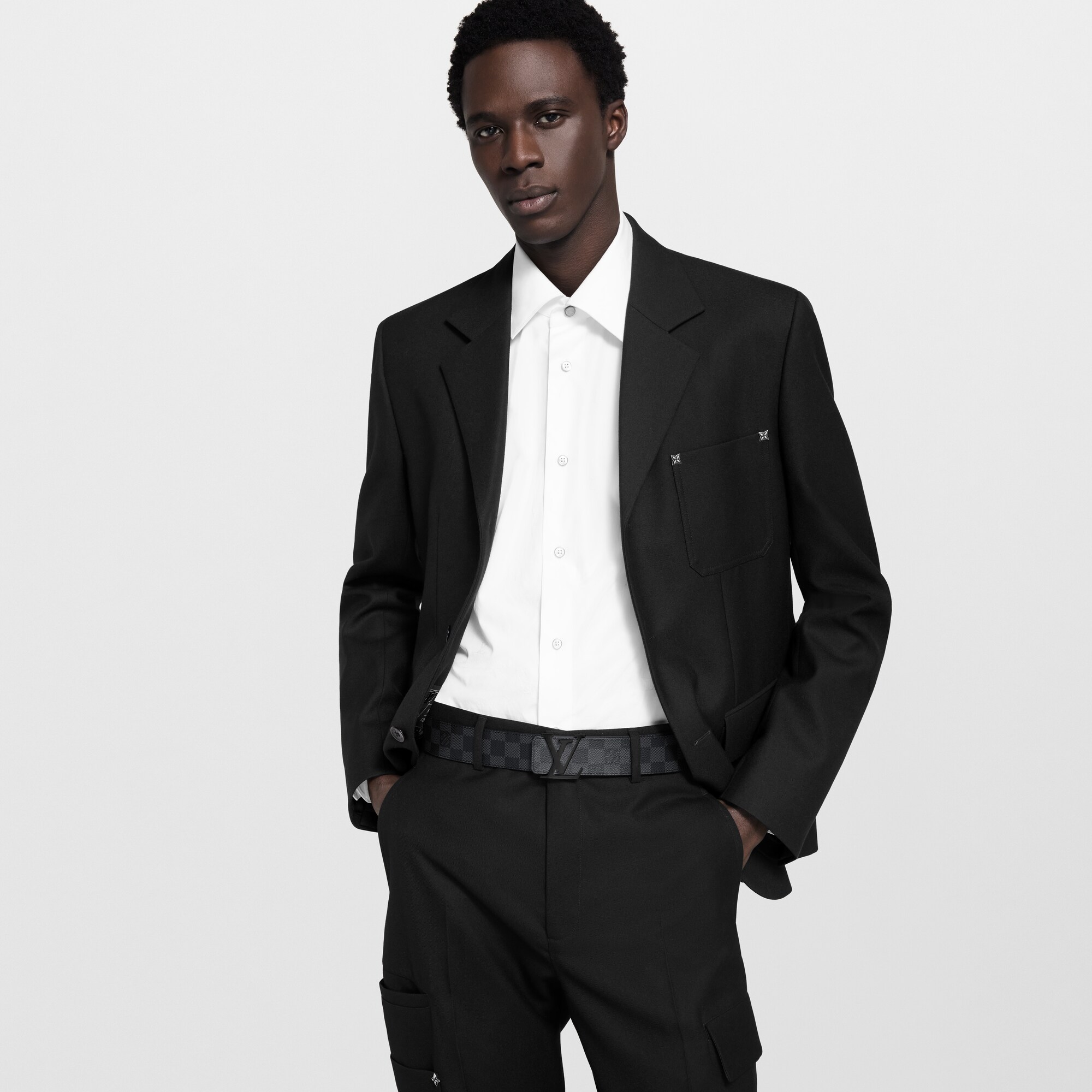 LV} - LVDamier Graphite - LV男士配饰系列 | 路易威登LOUIS VUITTON官网 (产品缩放)