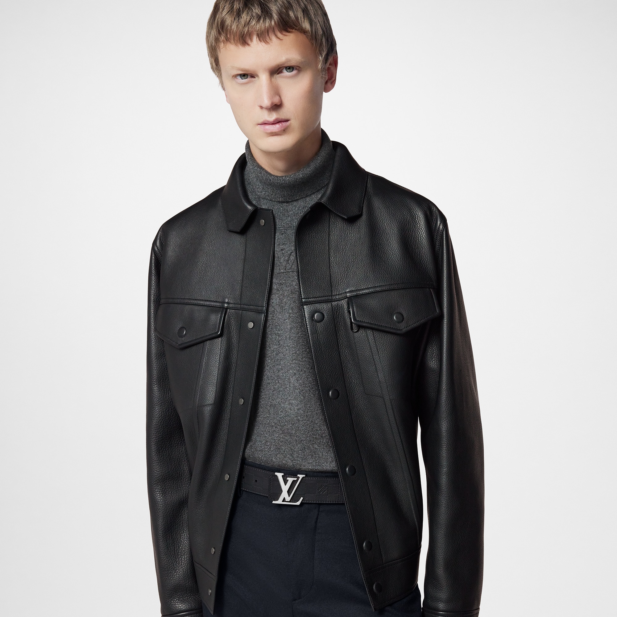 LV} - LVDamier Infini - LV男士配饰系列 | 路易威登LOUIS VUITTON官网 (产品缩放)