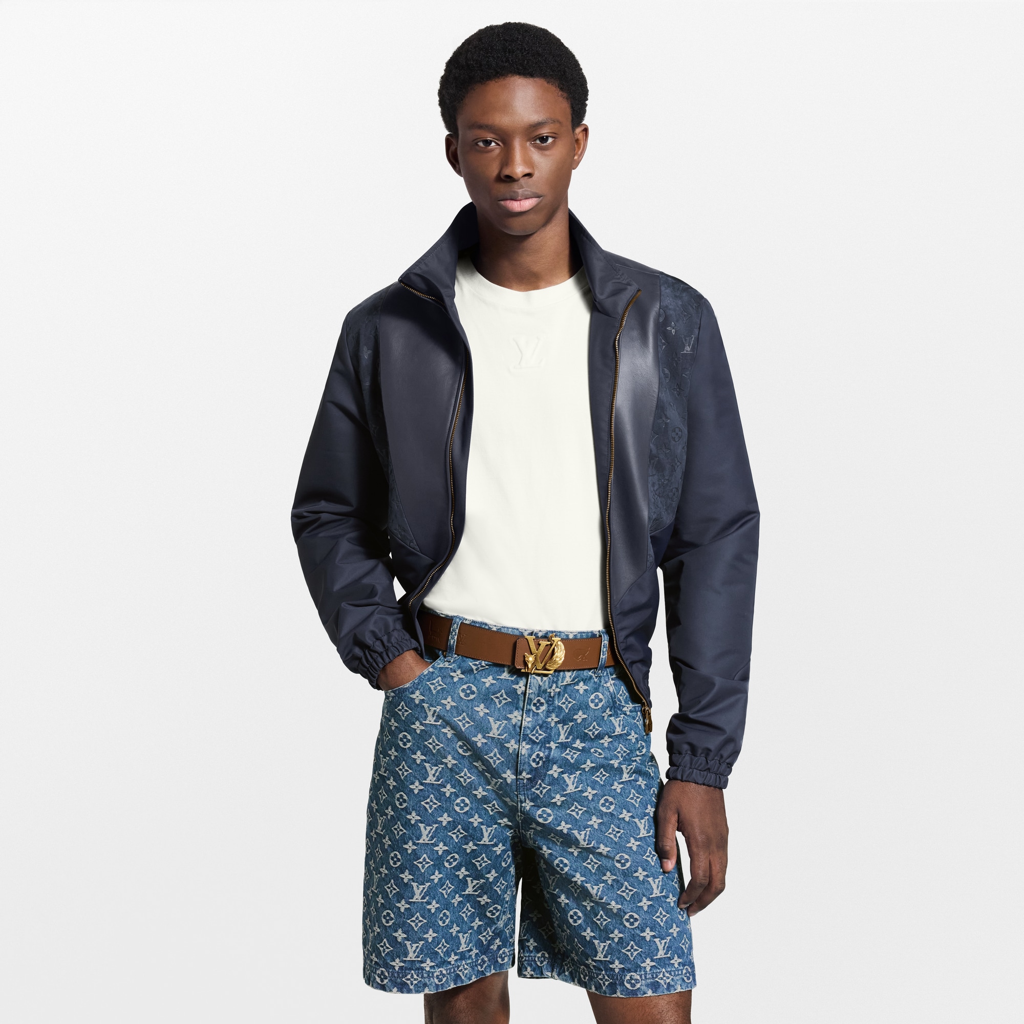 LV} - LV - LV男士配饰系列 | 路易威登LOUIS VUITTON官网 (产品缩放)