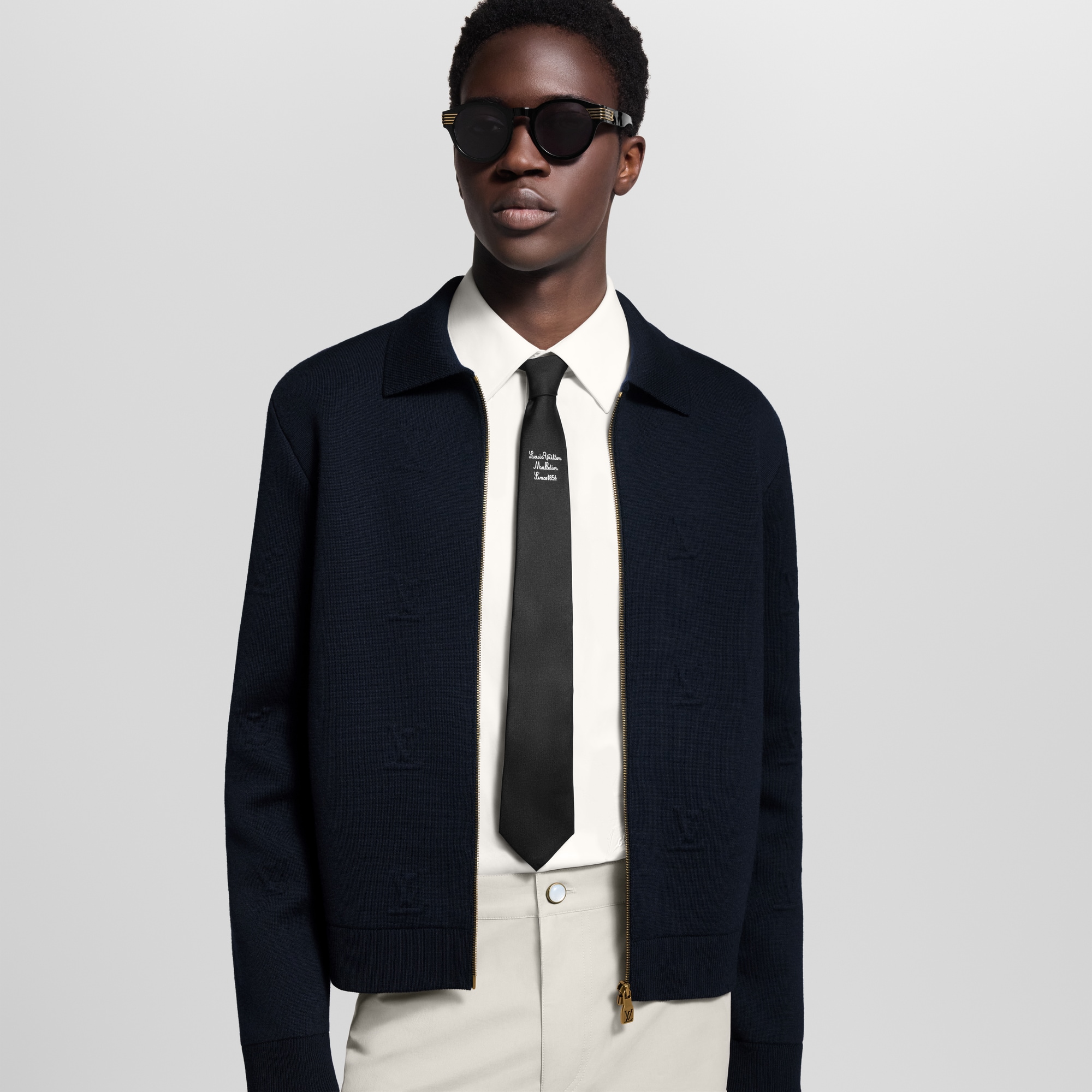 LV} - LVS00 - LV男士配饰系列 | 路易威登LOUIS VUITTON官网 (产品缩放)