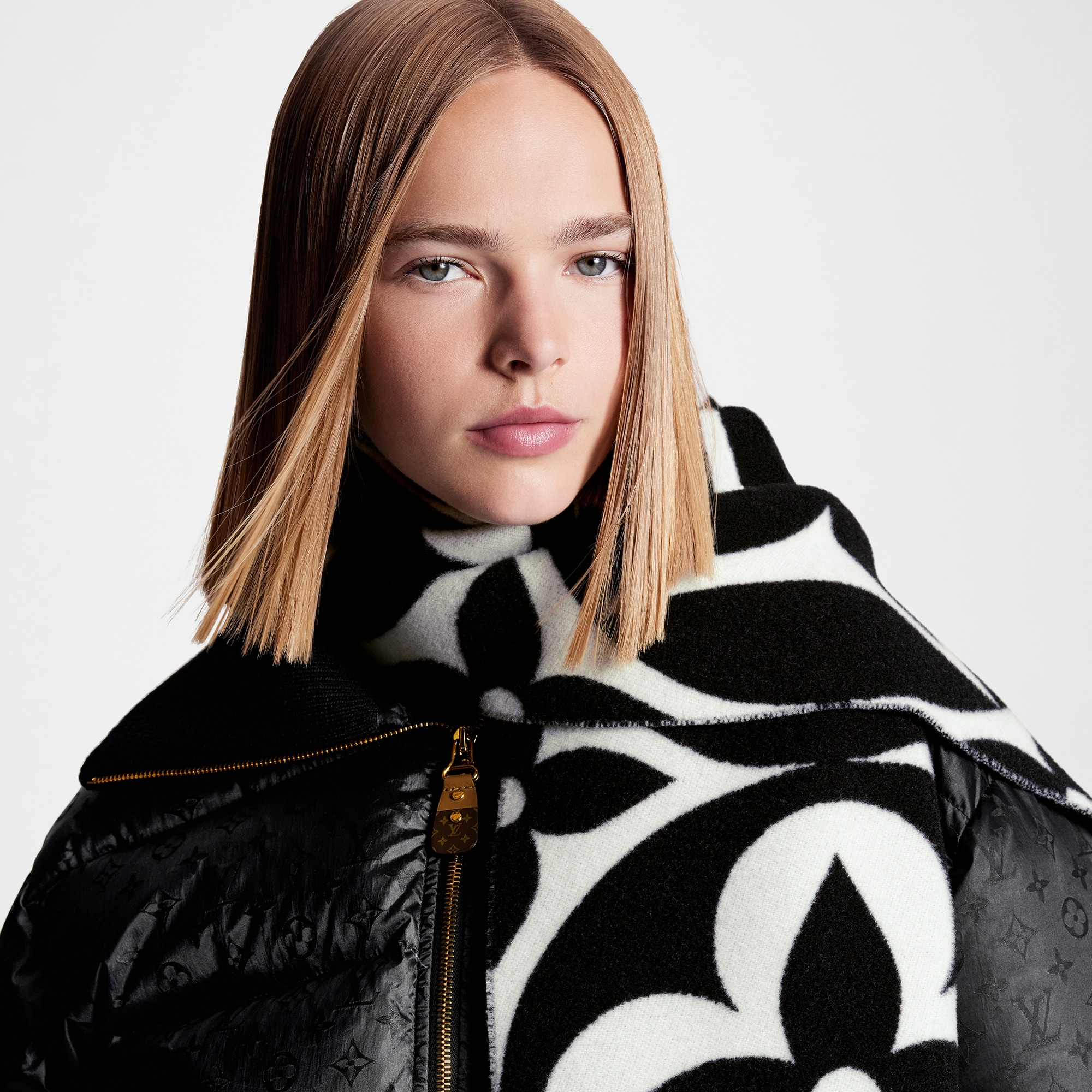 LV} - LVS00 - LV女士灵动配饰 | 路易威登LOUIS VUITTON官网 (产品缩放)