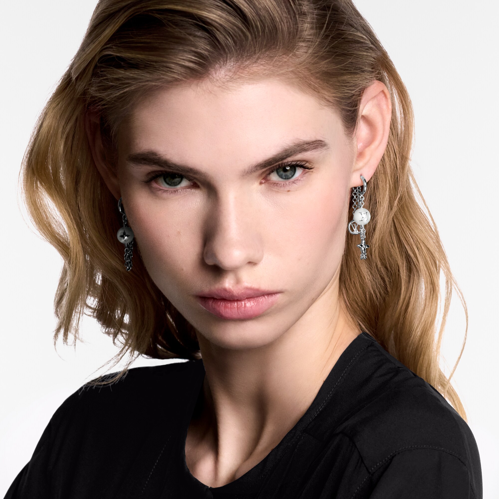 LV} - LVS00 - LV女士时尚首饰 | 路易威登LOUIS VUITTON官网 (产品缩放)