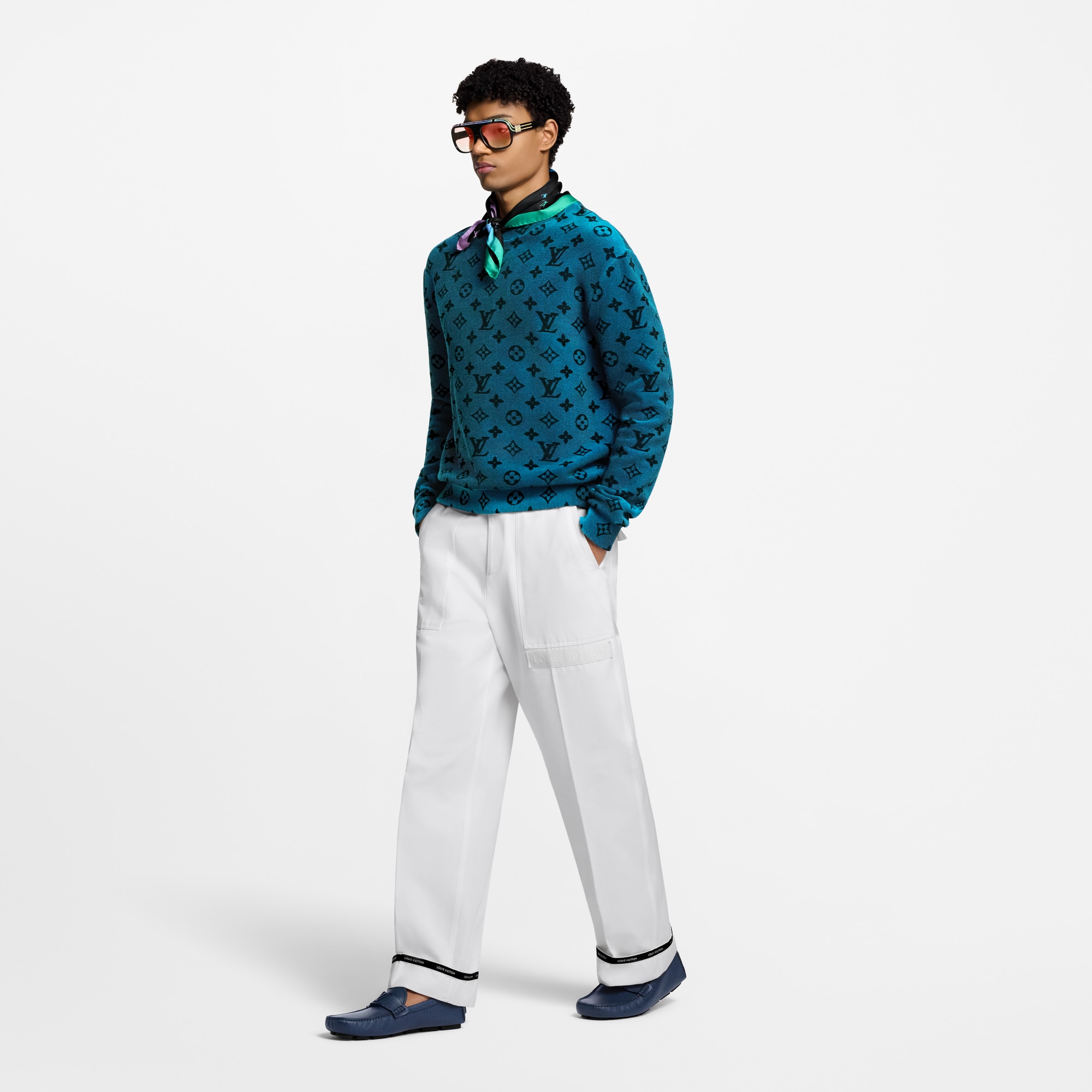 LV} - LV - LV男士鞋履系列 | 路易威登LOUIS VUITTON官网 (产品缩放)
