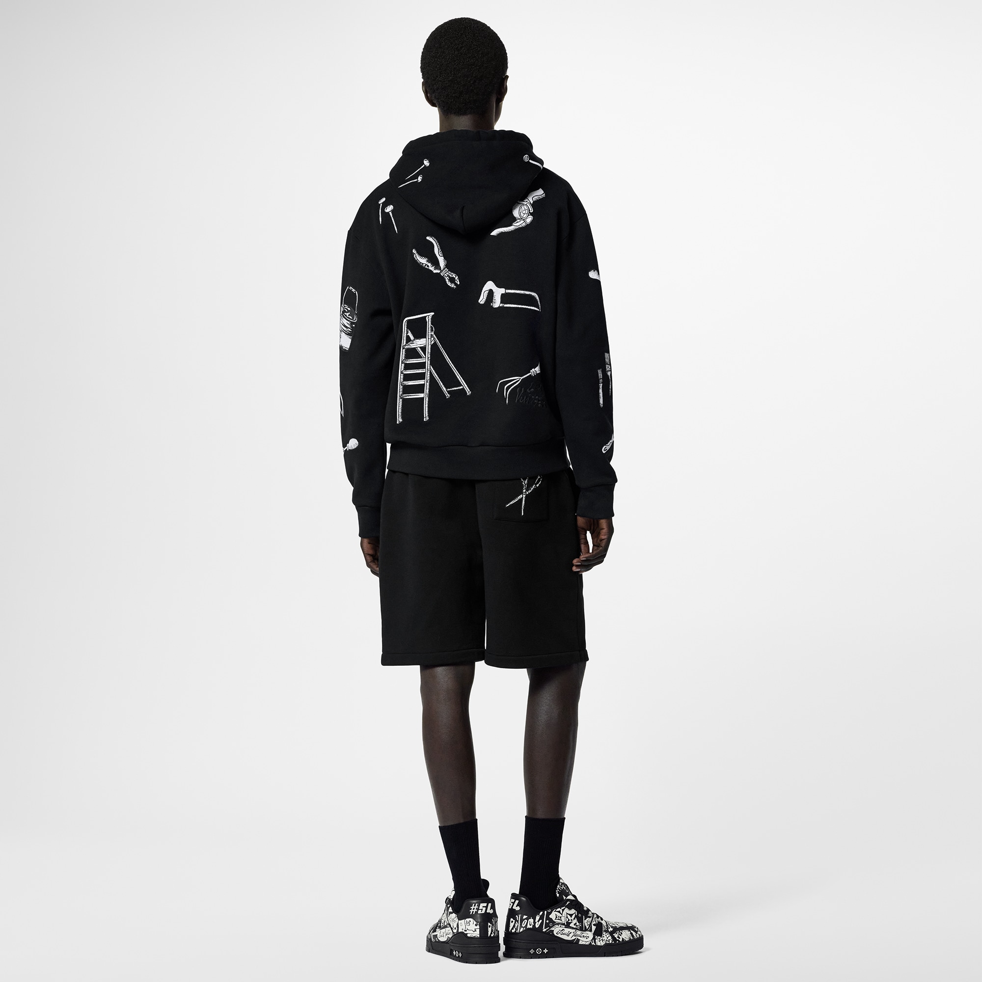 LV} - LV - LV男士Discontinued Product | 路易威登LOUIS VUITTON官网 (产品缩放)
