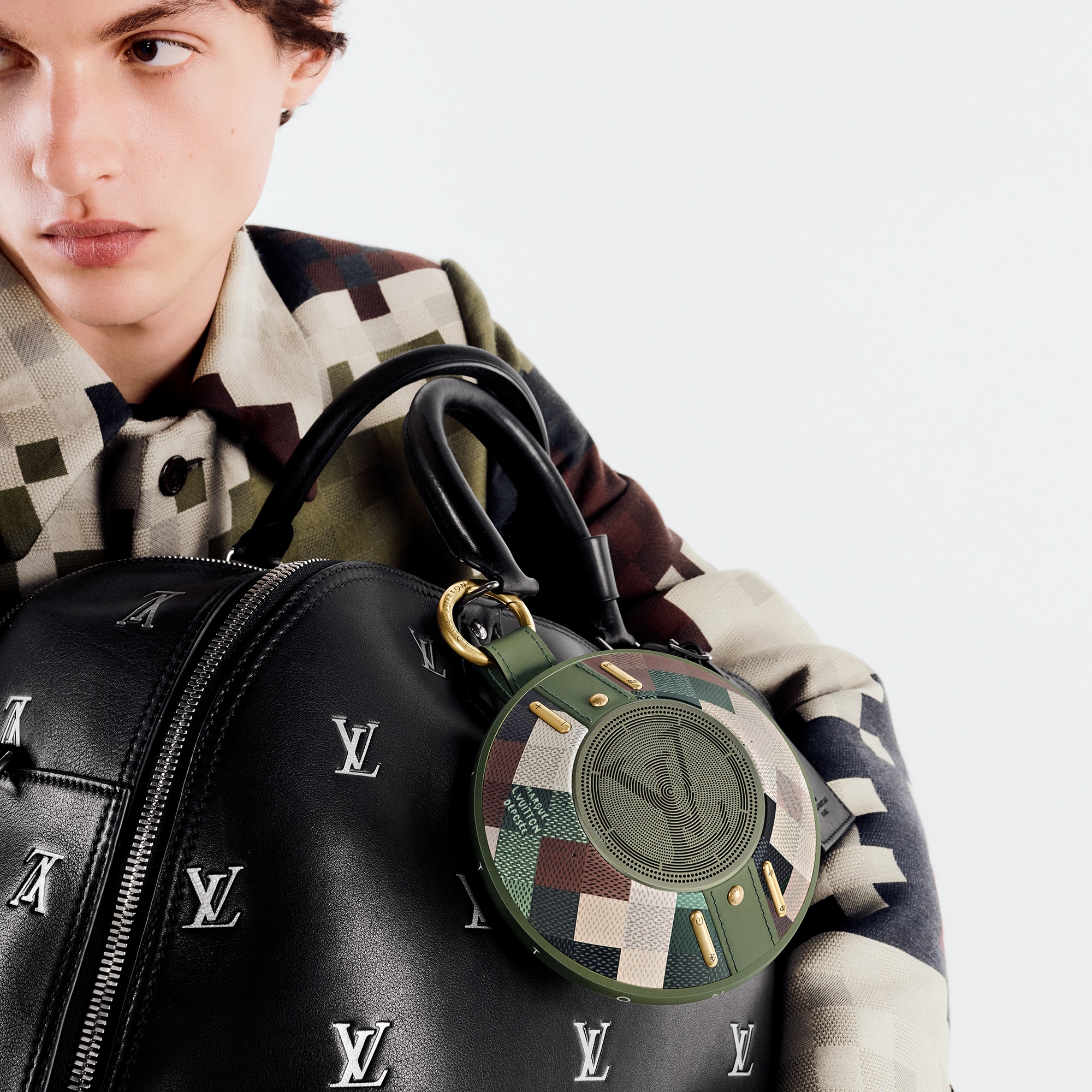 LV} - LV - LVLes Extraordinaires腕表 | 路易威登LOUIS VUITTON官网 (产品缩放)