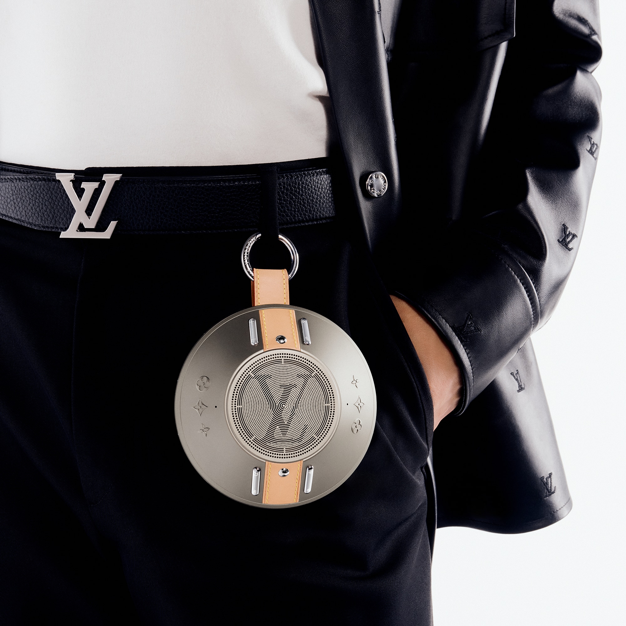 LV} - LV - LVLes Extraordinaires腕表 | 路易威登LOUIS VUITTON官网 (产品缩放)