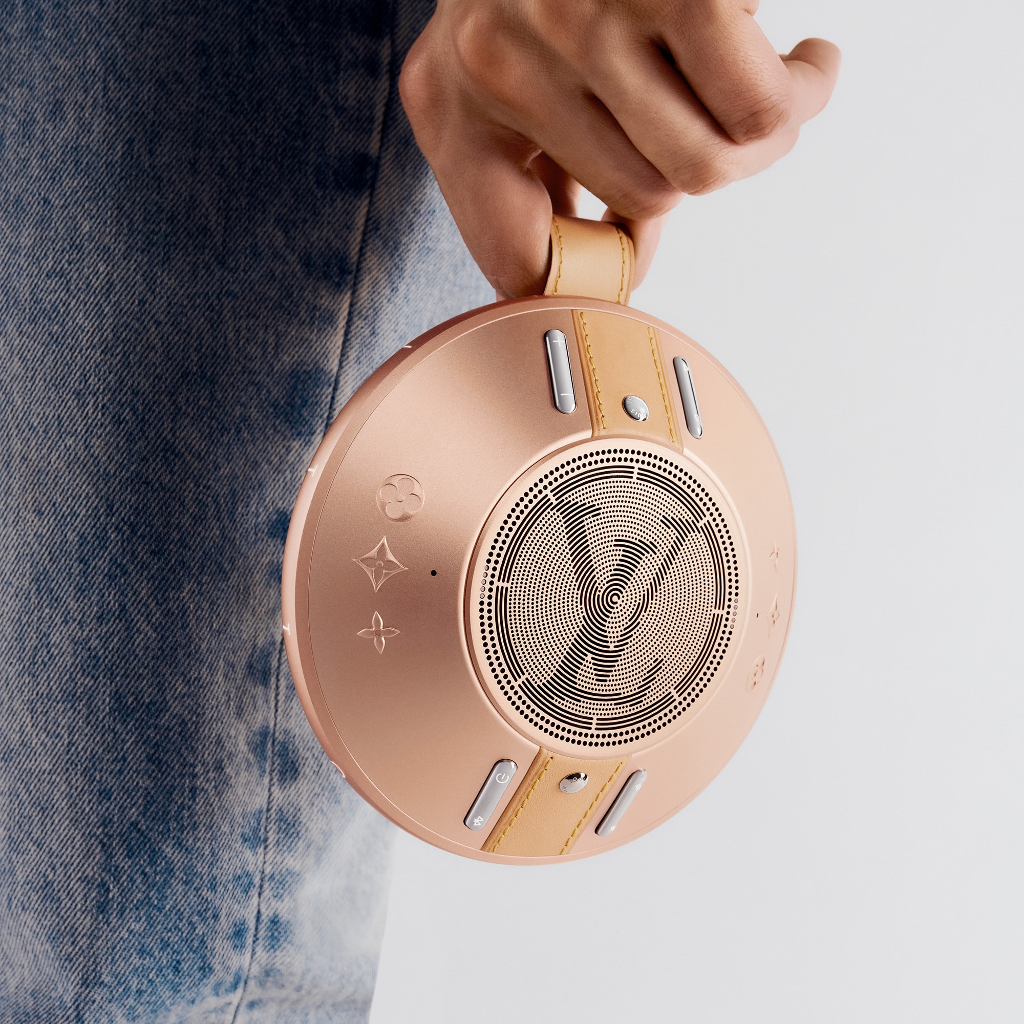 LV} - LV - LVLes Extraordinaires腕表 | 路易威登LOUIS VUITTON官网 (产品缩放)