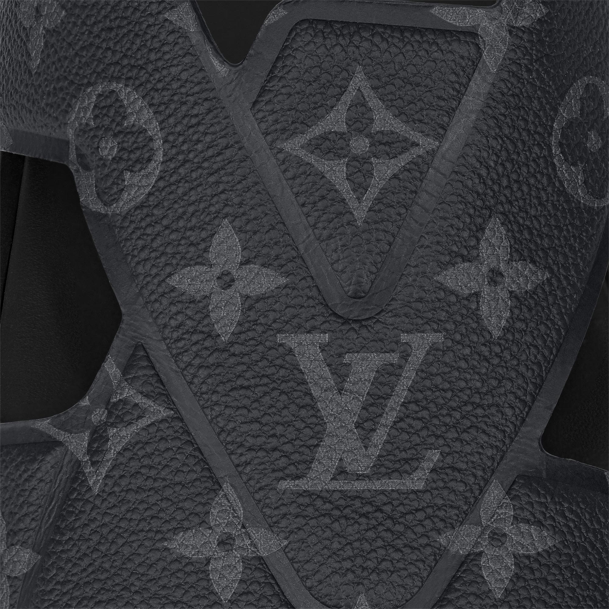 LV} - LV - LV男士鞋履系列 | 路易威登LOUIS VUITTON官网 (产品缩放)