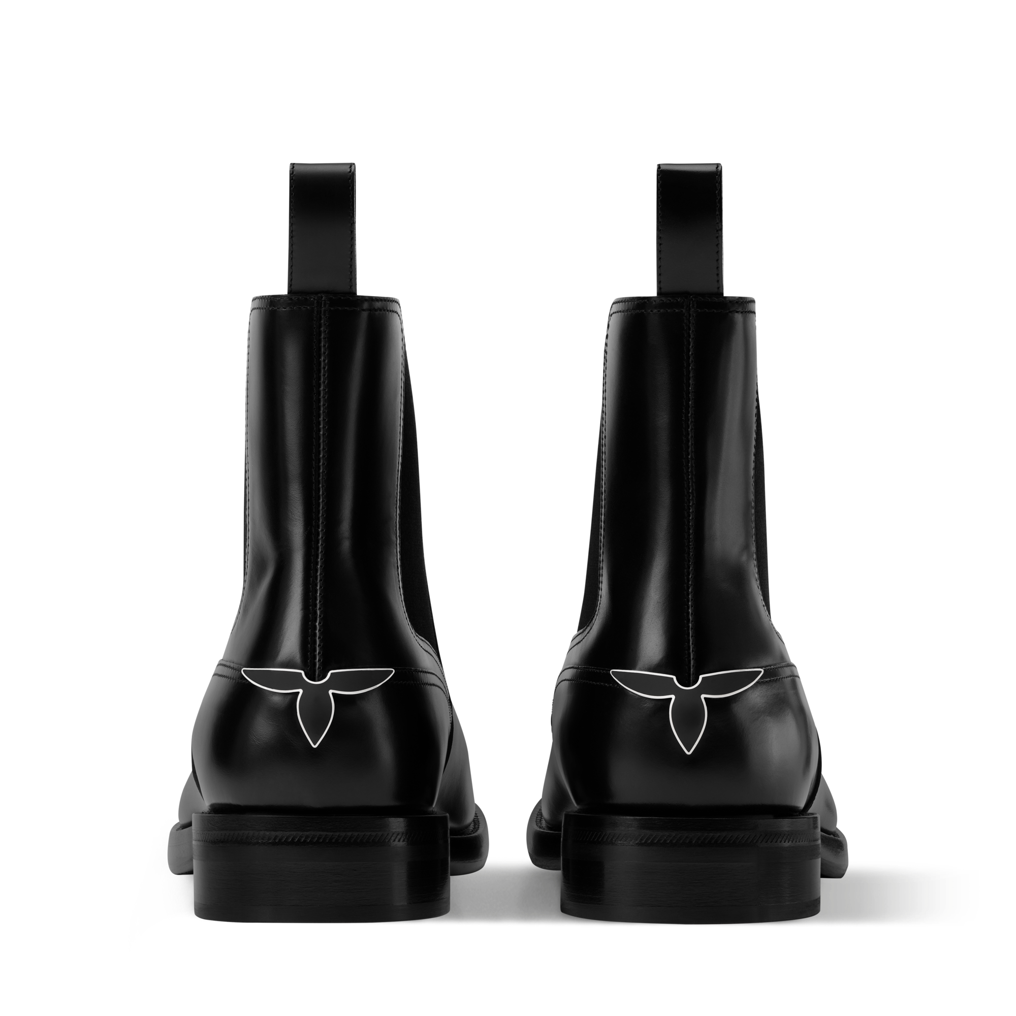 LV} - LV - LV男士鞋履系列 | 路易威登LOUIS VUITTON官网 (产品缩放)