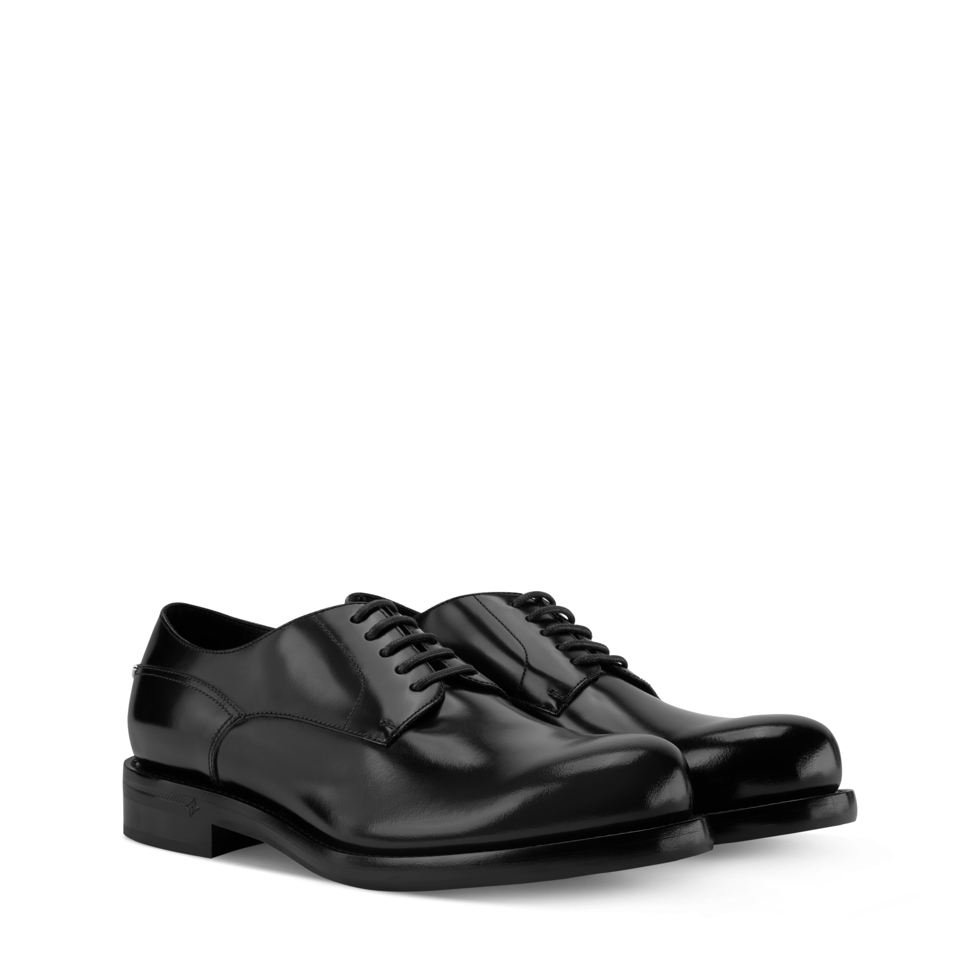 LV} - LV - LV男士鞋履系列 | 路易威登LOUIS VUITTON官网 (产品缩放)