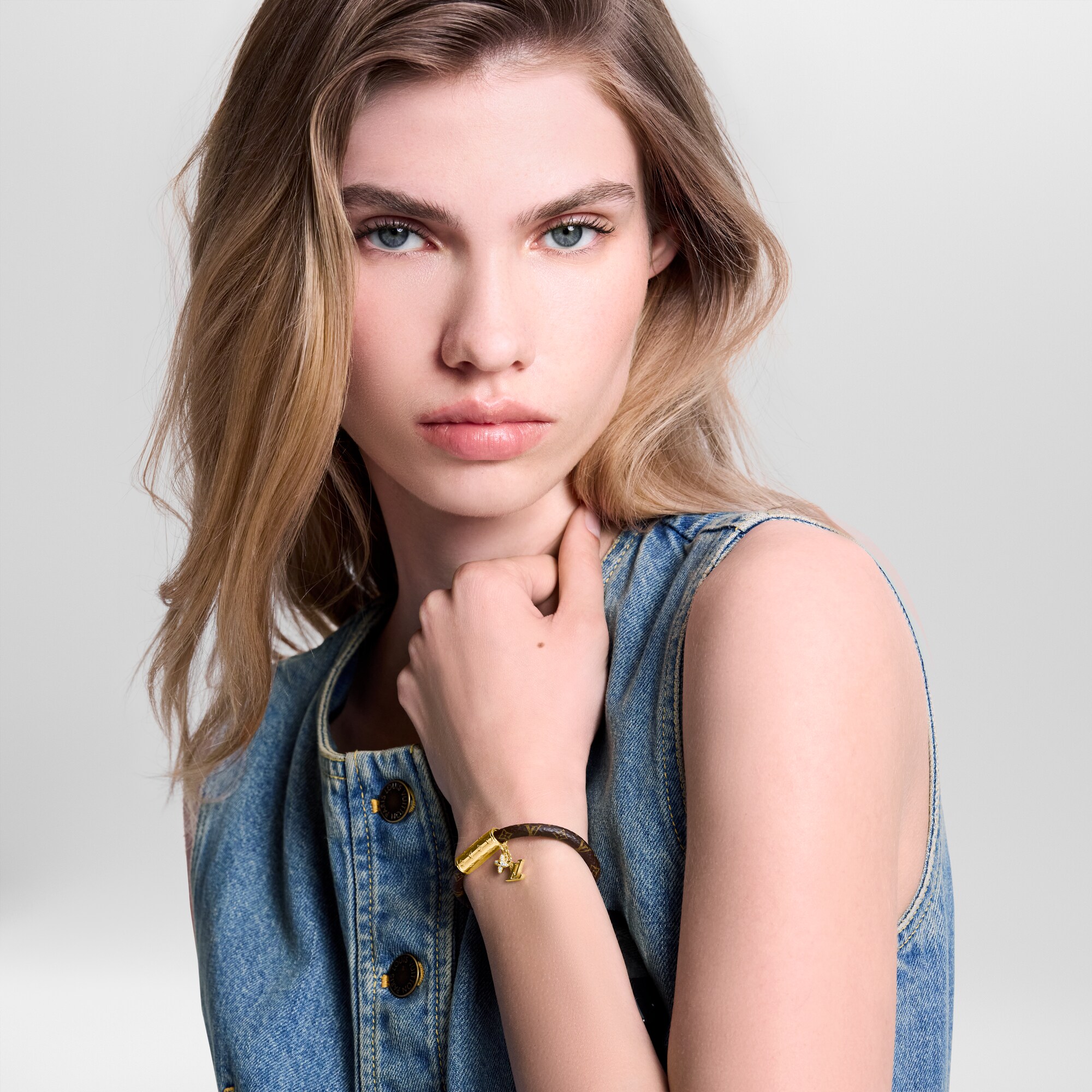 LV} - LVMonogram - LV女士时尚首饰 | 路易威登LOUIS VUITTON官网 (产品缩放)