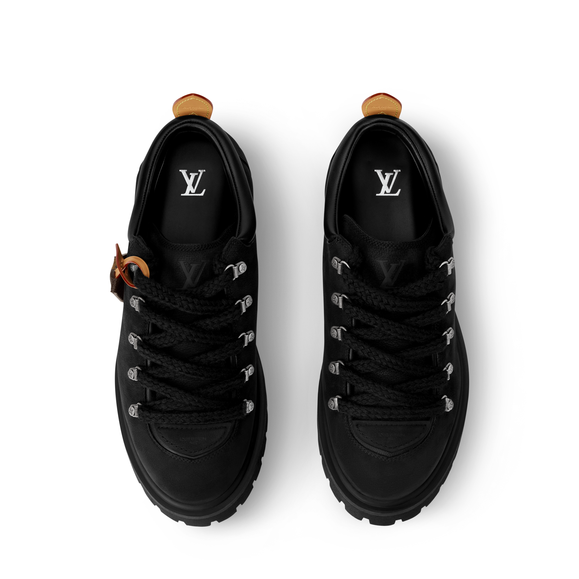LV} - LV - LV男士鞋履系列 | 路易威登LOUIS VUITTON官网 (产品缩放)