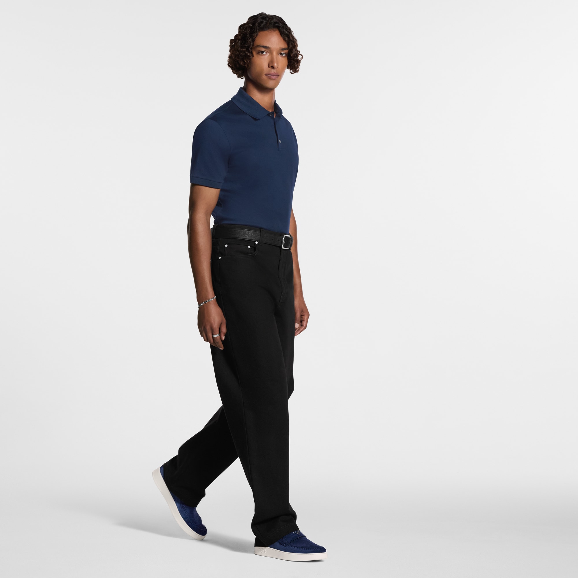 LV} - LV - LV男士鞋履系列 | 路易威登LOUIS VUITTON官网 (产品缩放)