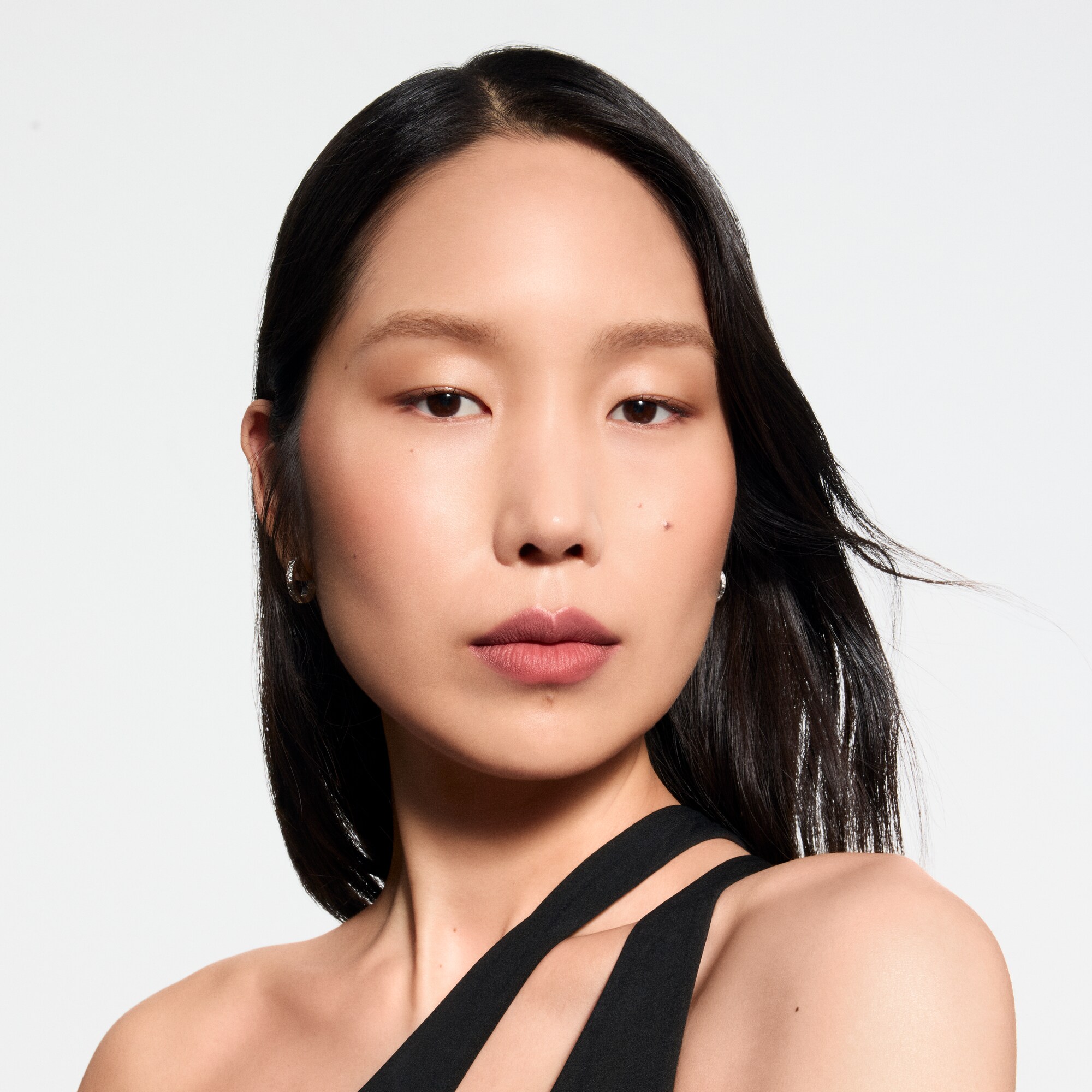 LV} - LV - LV香水美妆唇妆 | 路易威登LOUIS VUITTON官网 (产品缩放)