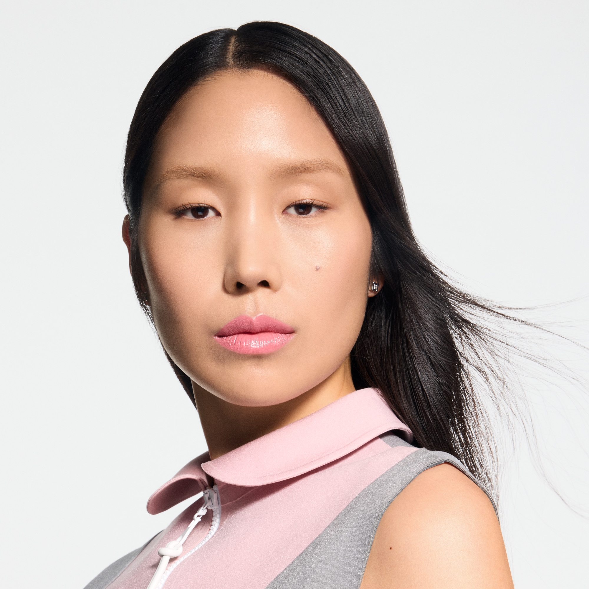 LV} - LV - LV香水美妆唇妆 | 路易威登LOUIS VUITTON官网 (产品缩放)