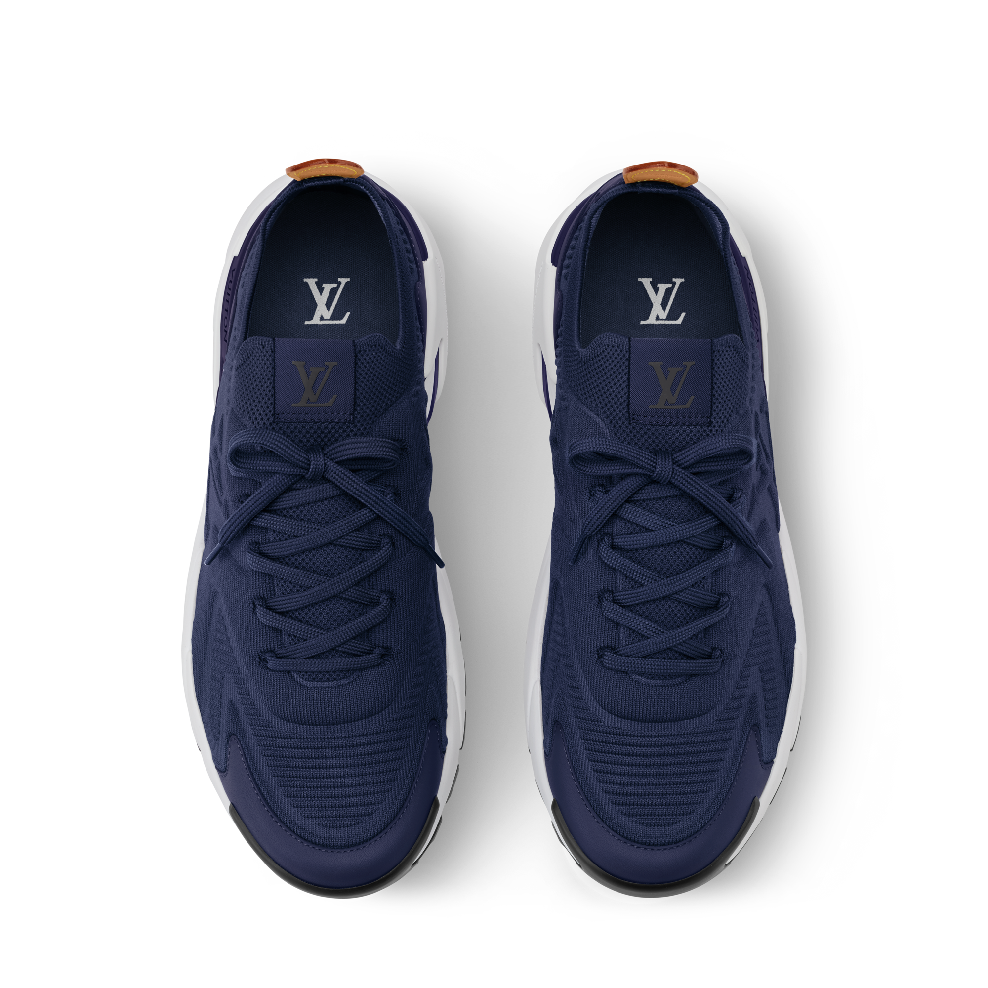 LV} - LV - LV男士鞋履系列 | 路易威登LOUIS VUITTON官网 (产品缩放)