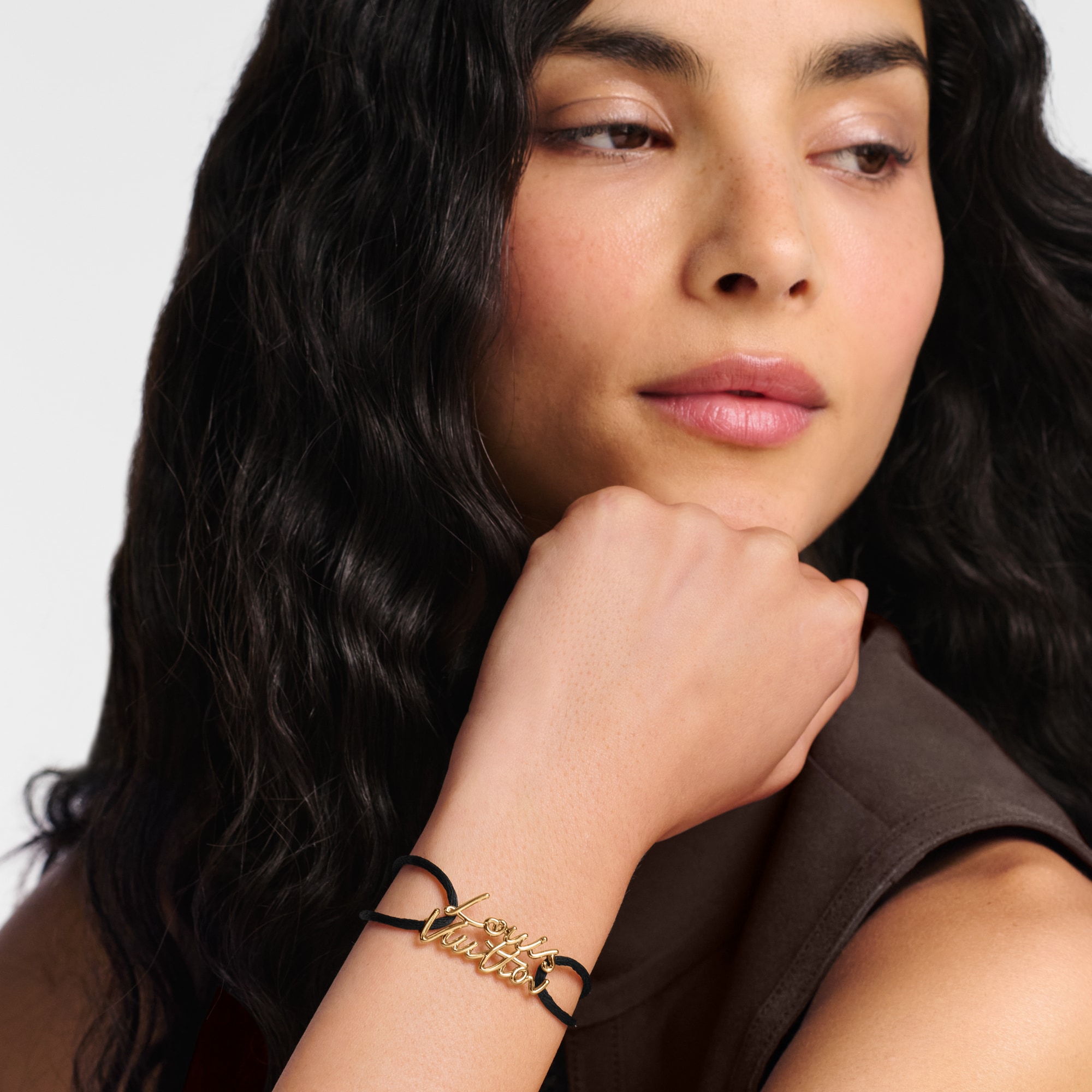 LV} - LV - LV女士时尚首饰 | 路易威登LOUIS VUITTON官网 (产品缩放)