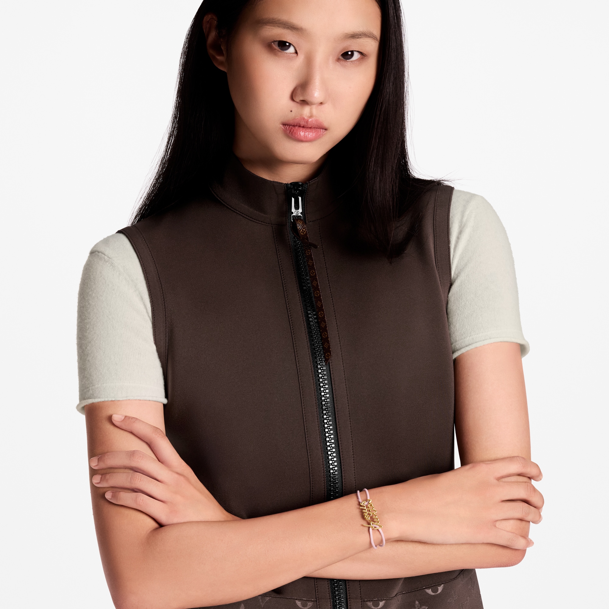 LV} - LV - LV女士时尚首饰 | 路易威登LOUIS VUITTON官网 (产品缩放)