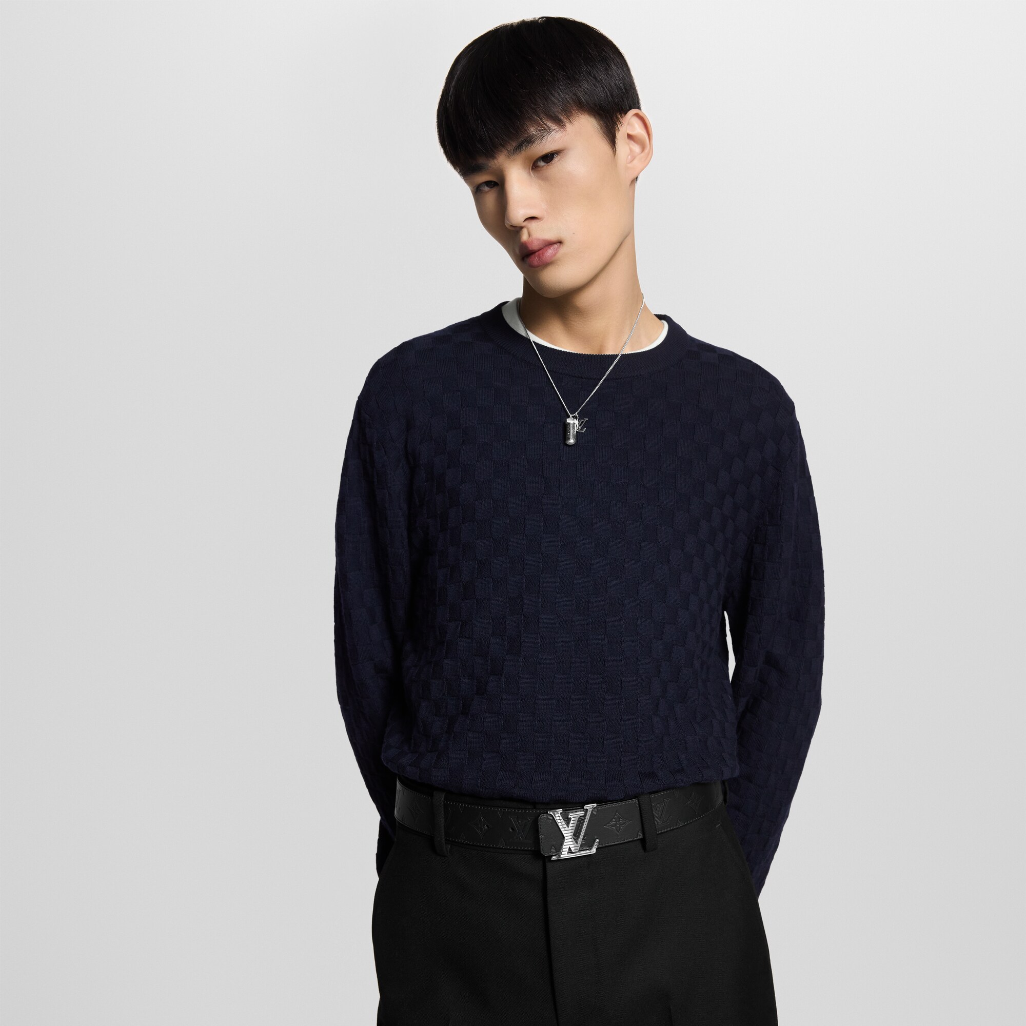 LV} - LV - LV男士配饰系列 | 路易威登LOUIS VUITTON官网 (产品缩放)