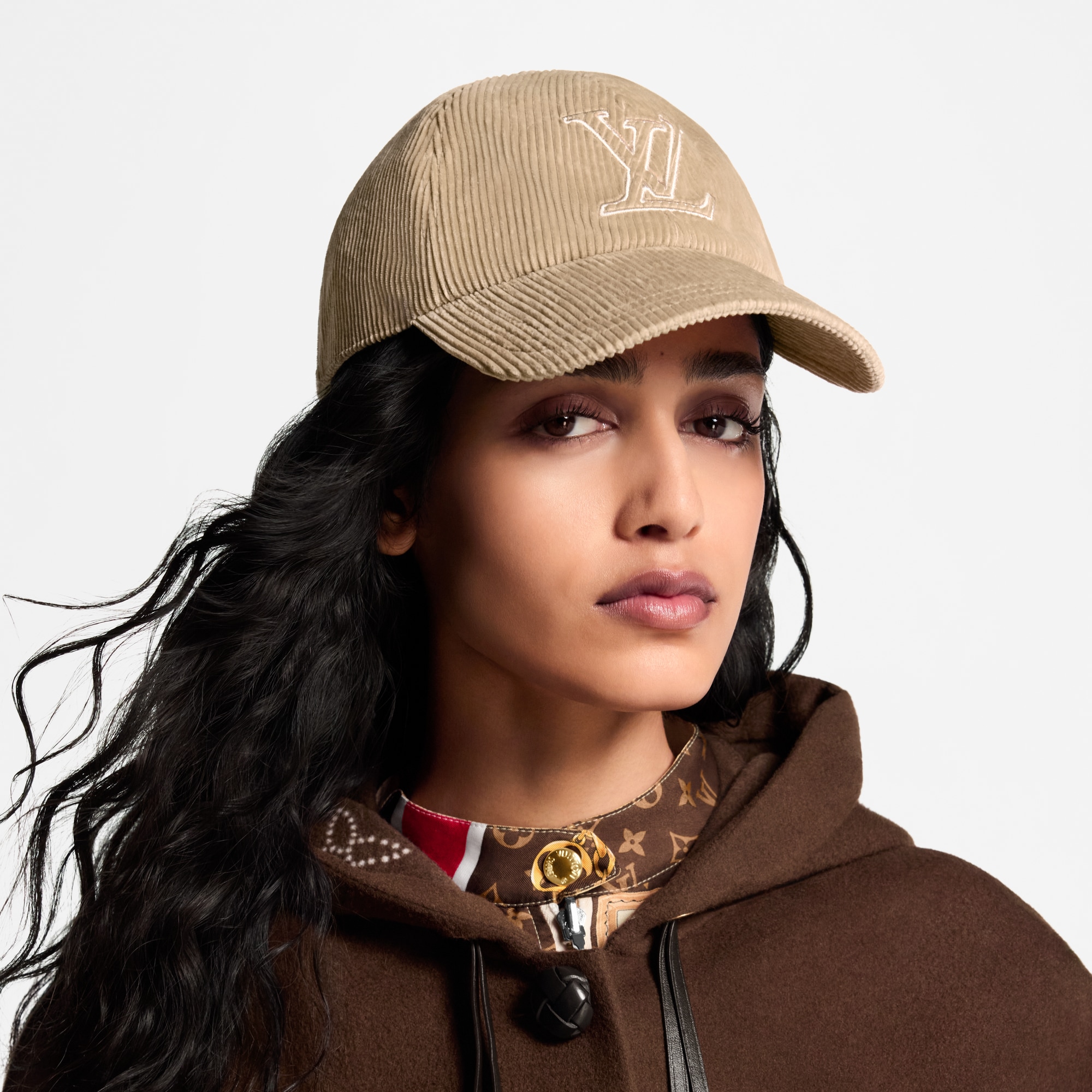 LV} - LVS00 - LV女士灵动配饰 | 路易威登LOUIS VUITTON官网 (产品缩放)