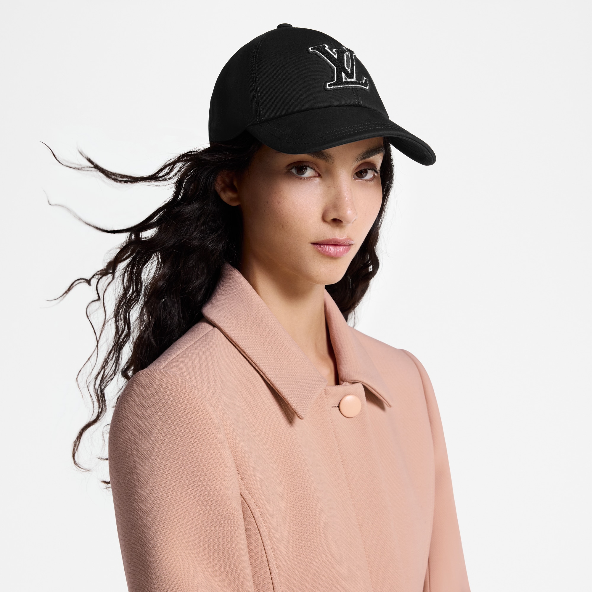 LV} - LVS00 - LV女士灵动配饰 | 路易威登LOUIS VUITTON官网 (产品缩放)
