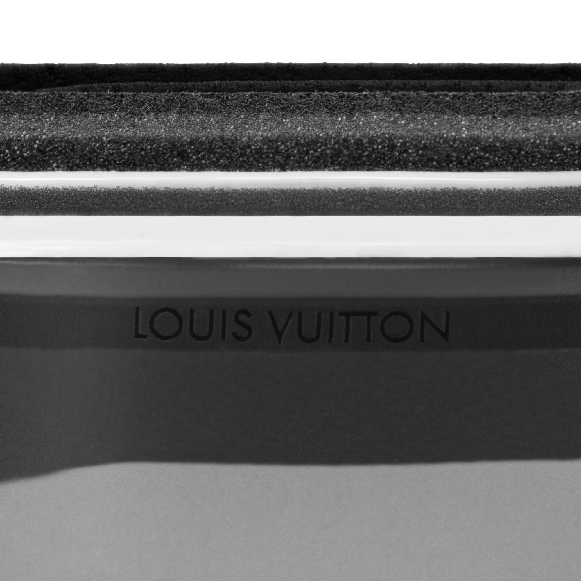 LV} - LVS00 - LV男士配饰系列 | 路易威登LOUIS VUITTON官网 (产品缩放)