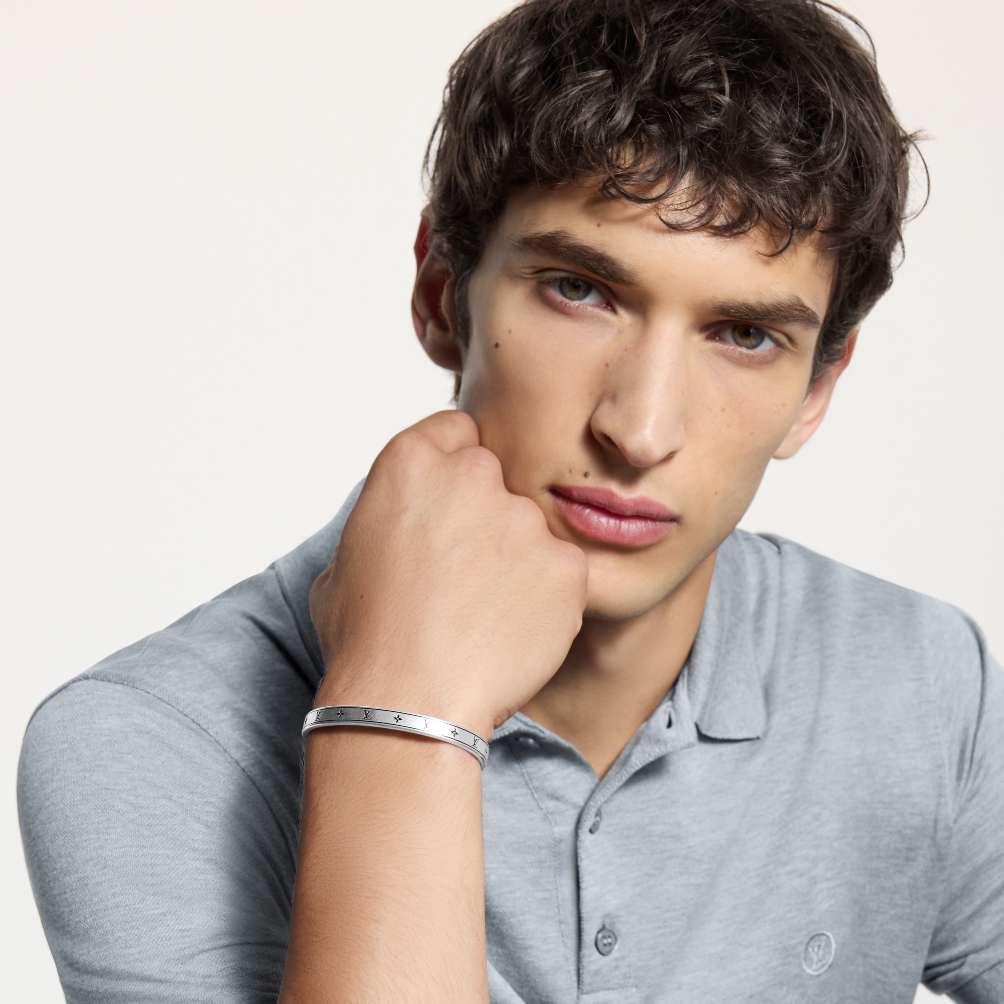 LV} - LVS00 - LV男士时尚首饰 | 路易威登LOUIS VUITTON官网 (产品缩放)