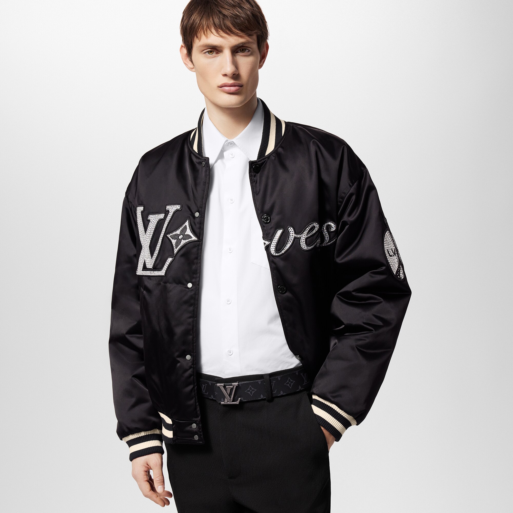 LV} - LVMonogram Eclipse - LV男士配饰系列 | 路易威登LOUIS VUITTON官网 (产品缩放)