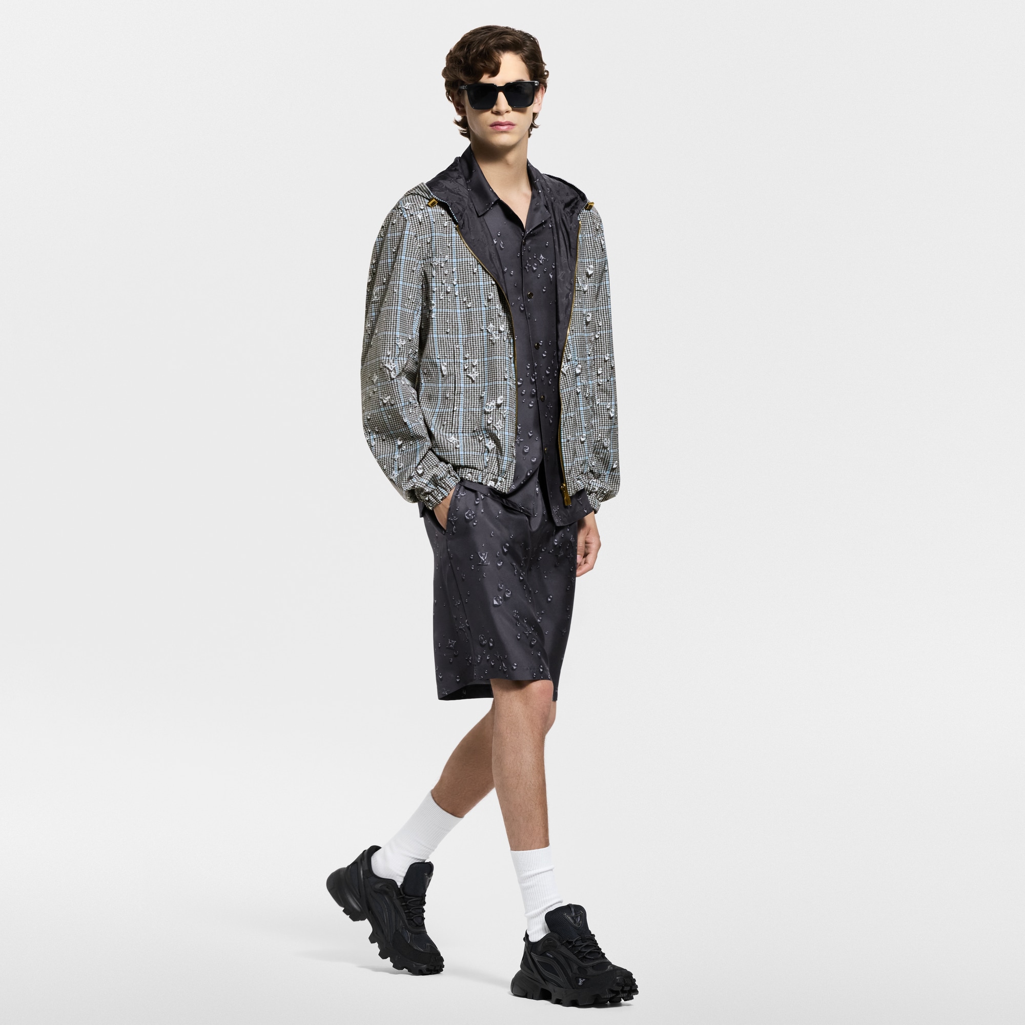 LV} - LV - LV男士鞋履系列 | 路易威登LOUIS VUITTON官网 (产品缩放)