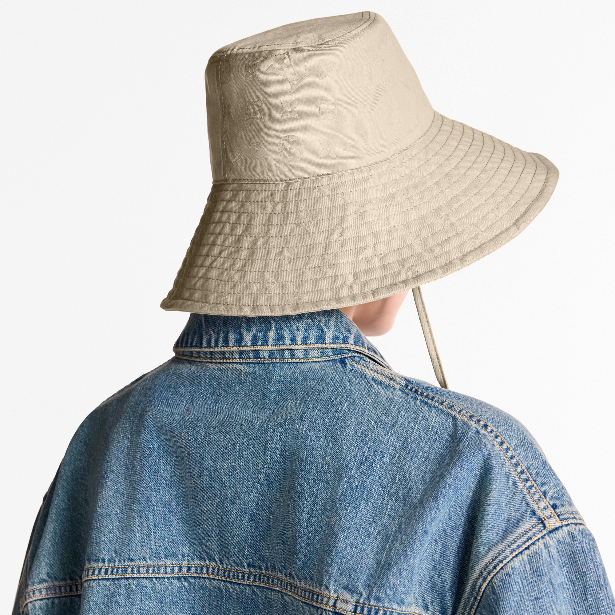 LV} - LVS00 - LV女士灵动配饰 | 路易威登LOUIS VUITTON官网 (产品缩放)