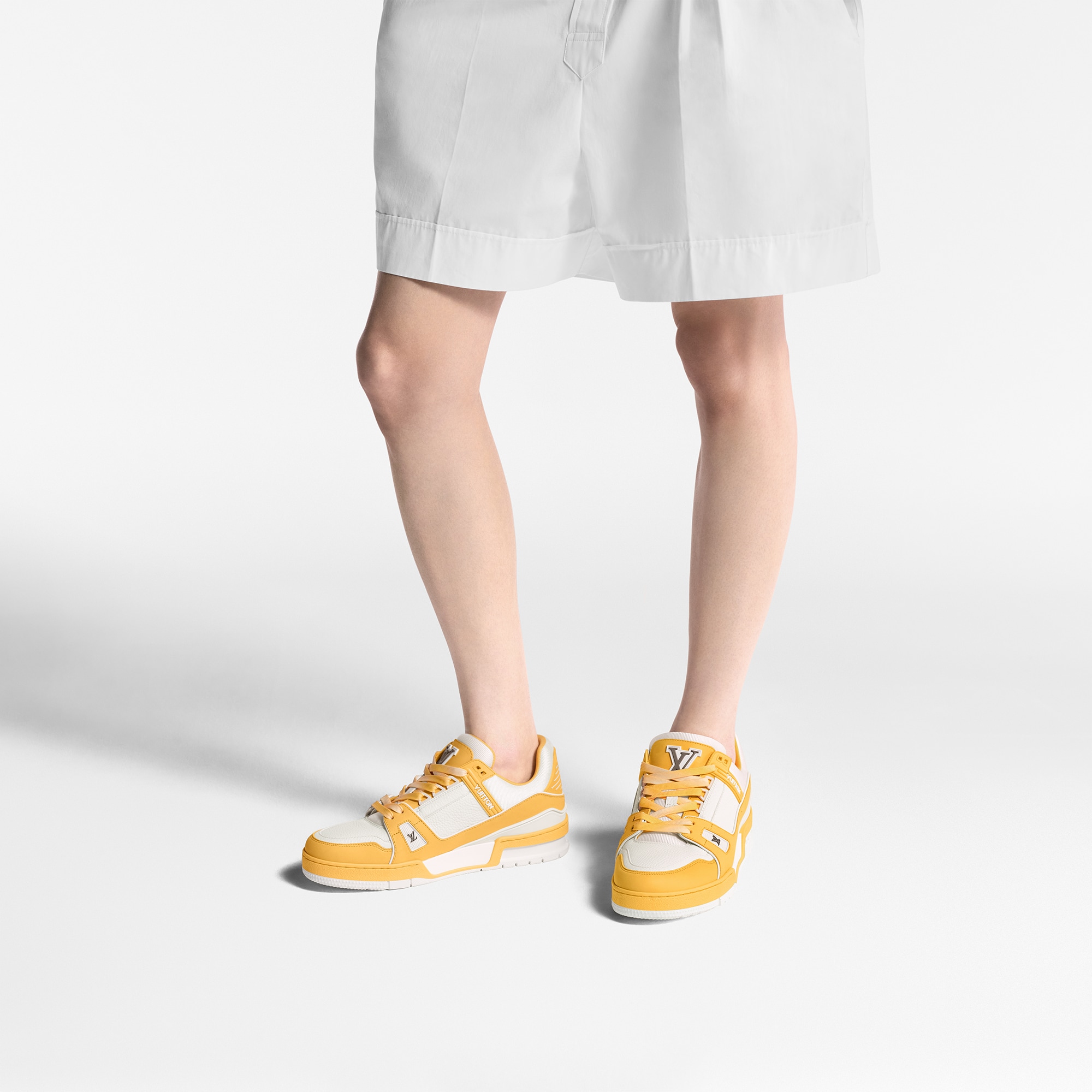 LV} - LV - LV女士鞋履系列 | 路易威登LOUIS VUITTON官网 (产品缩放)