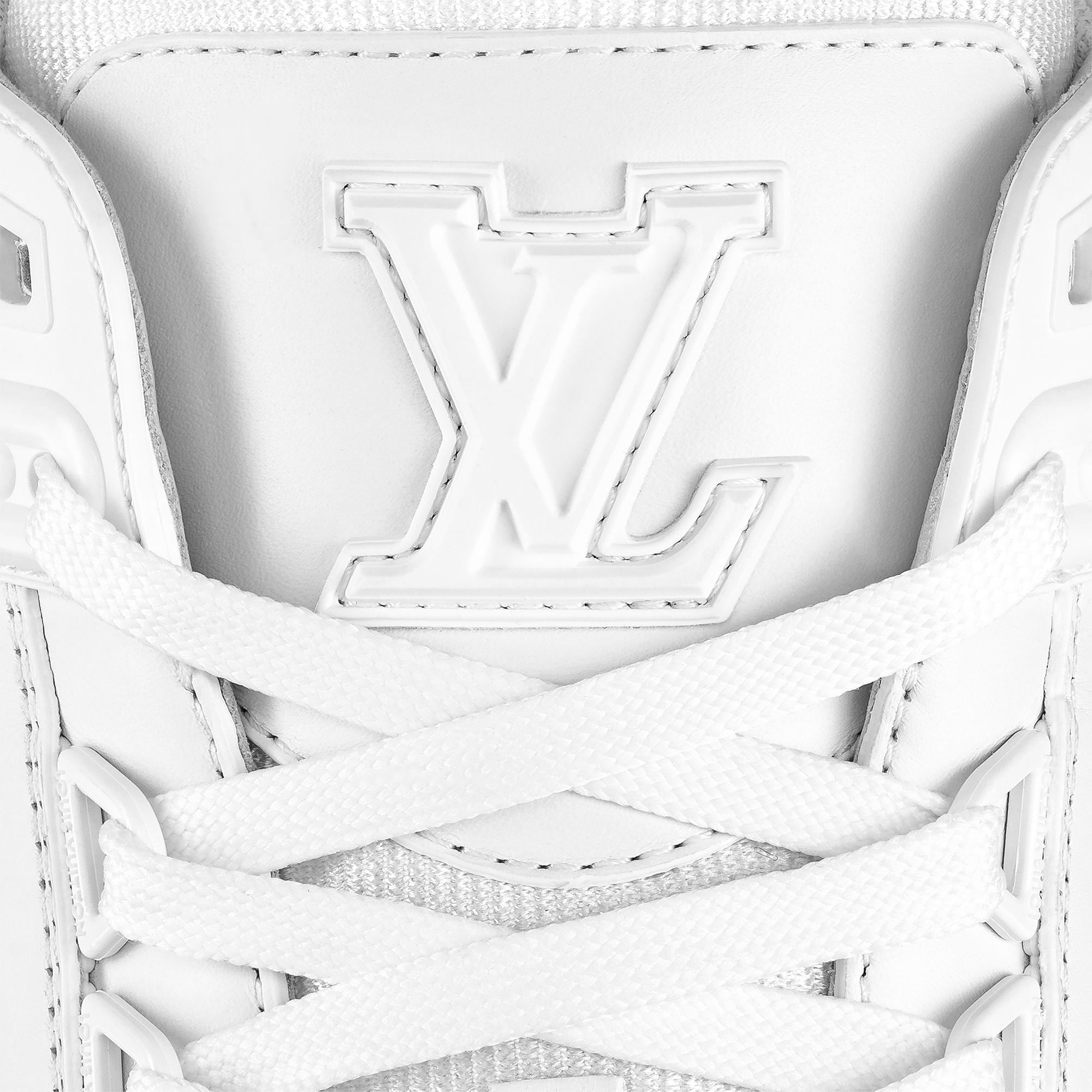 LV} - LV - LV男士鞋履系列 | 路易威登LOUIS VUITTON官网 (产品缩放)