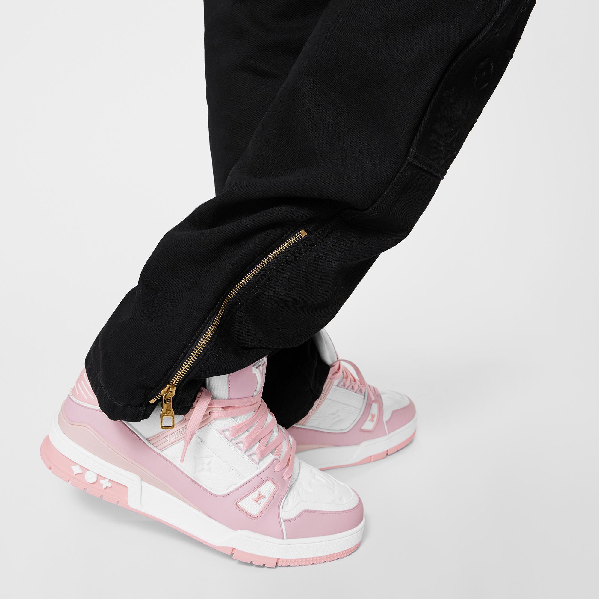 LV} - LV - LV男士鞋履系列 | 路易威登LOUIS VUITTON官网 (产品缩放)