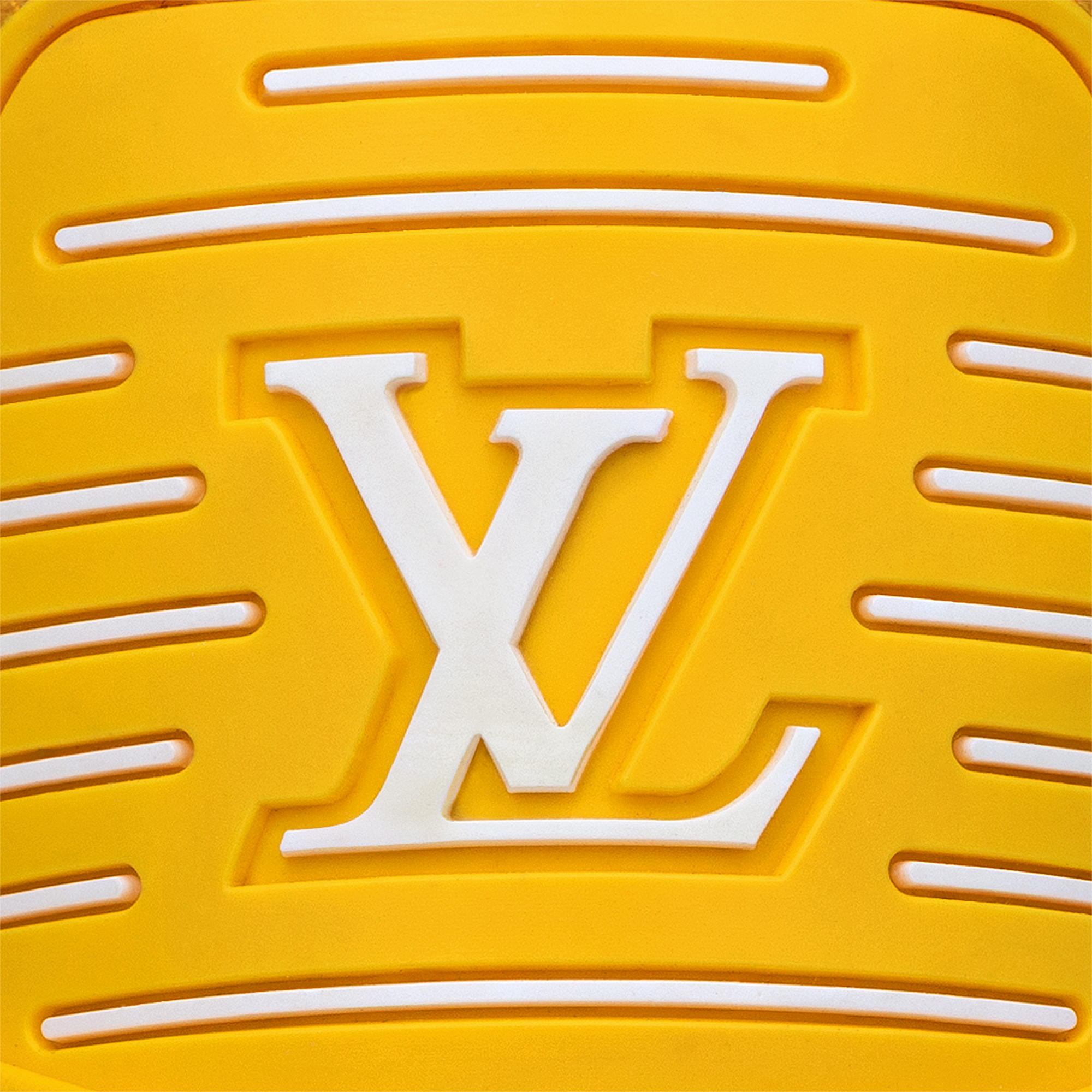 LV} - LV - LV男士鞋履系列 | 路易威登LOUIS VUITTON官网 (产品缩放)