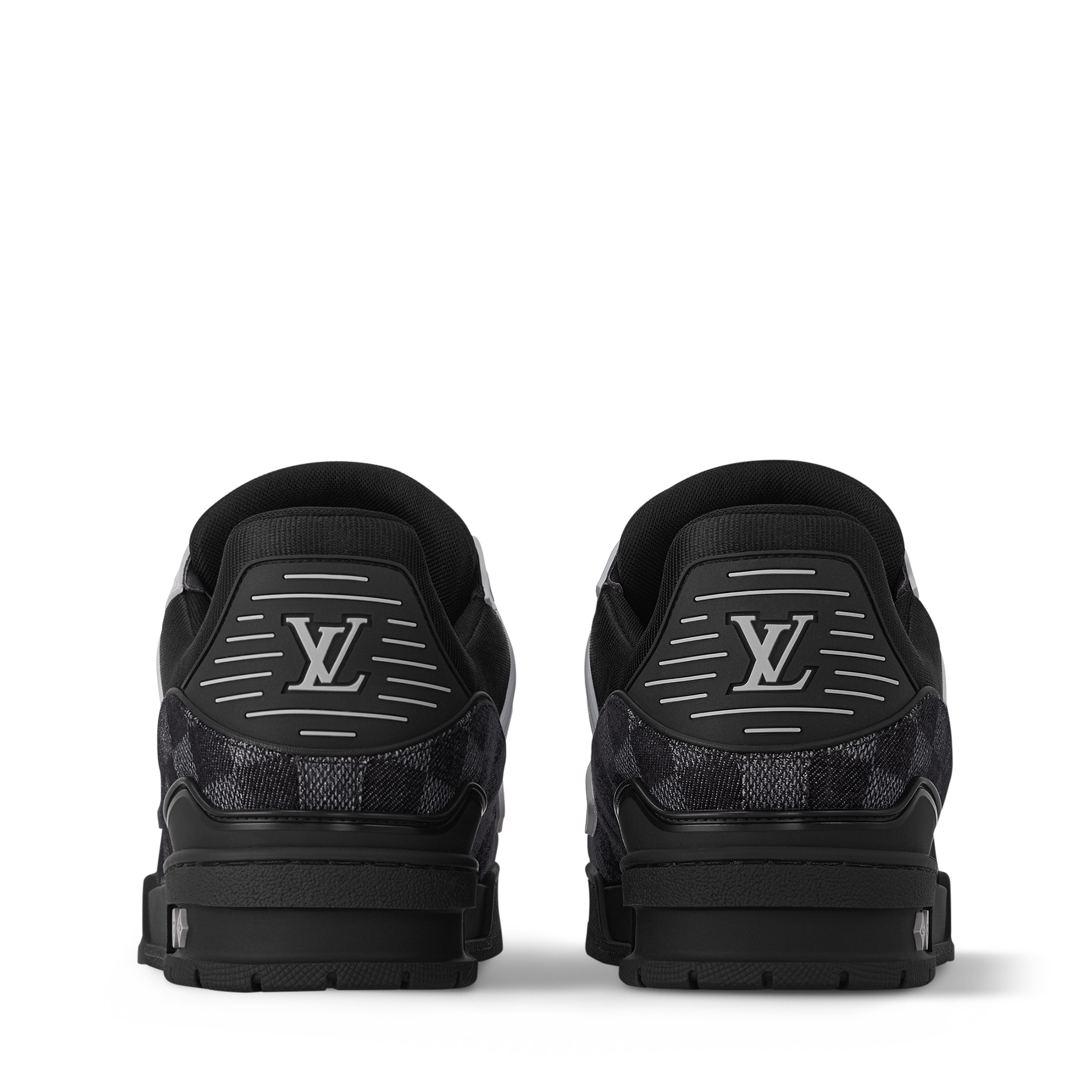 LV} - LV - LV男士鞋履系列 | 路易威登LOUIS VUITTON官网 (产品缩放)