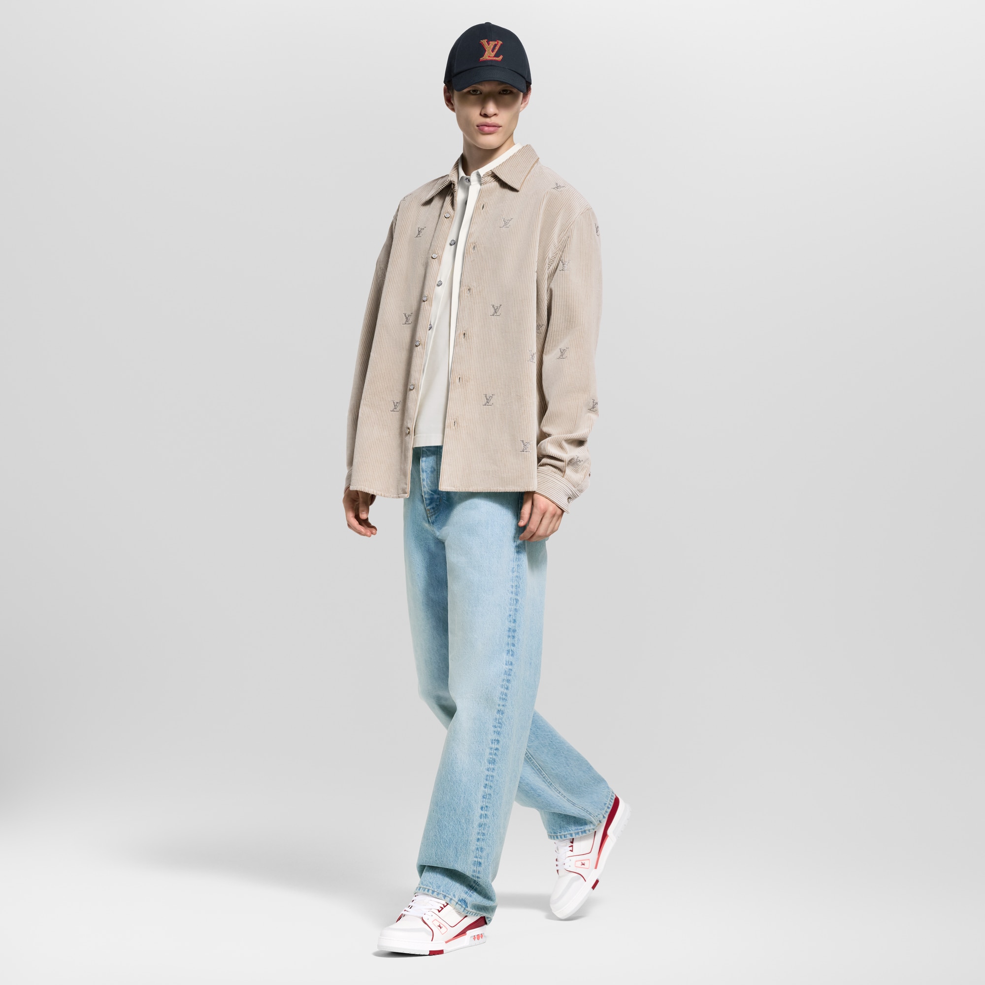 LV} - LV - LV男士鞋履系列 | 路易威登LOUIS VUITTON官网 (产品缩放)