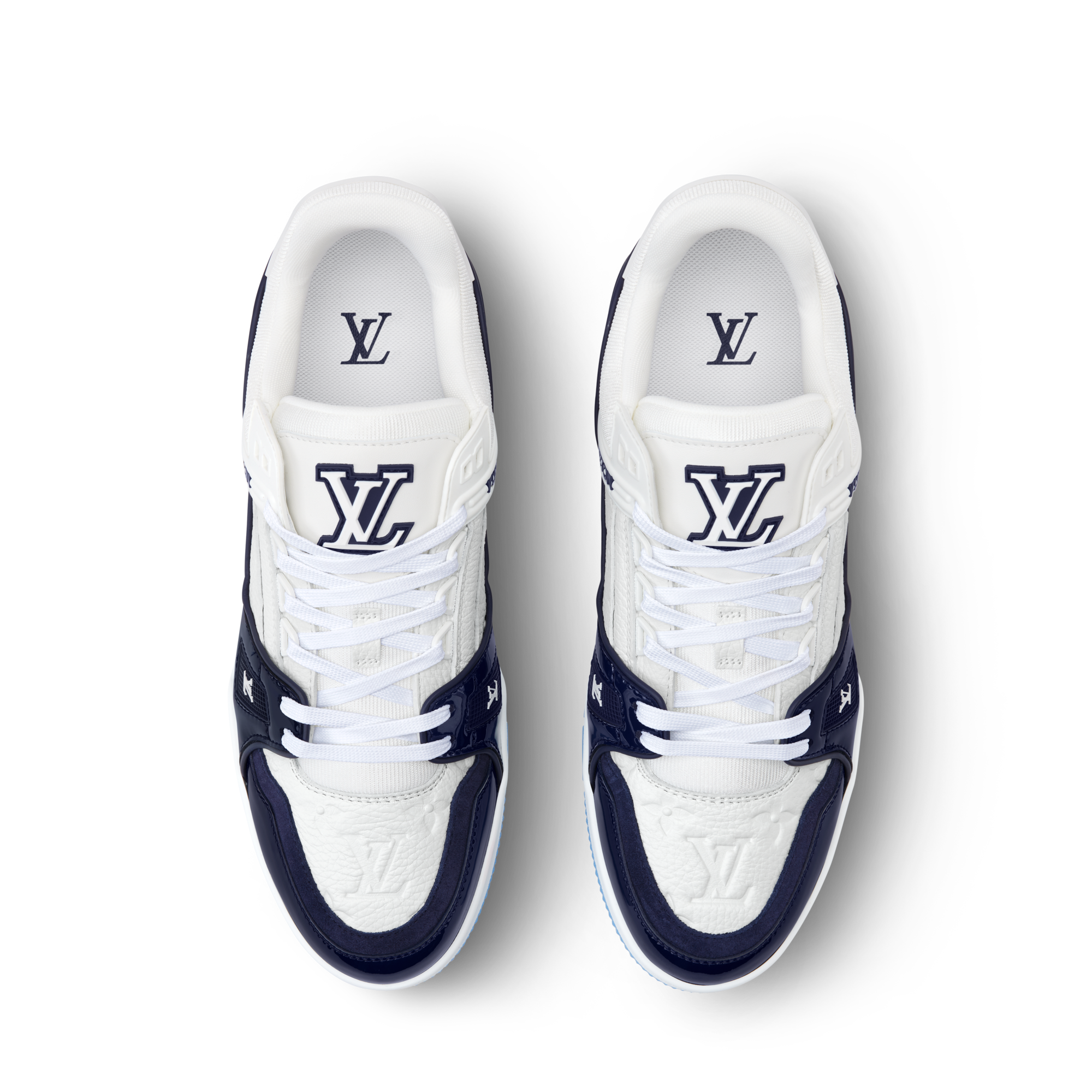 LV} - LV - LV男士鞋履系列 | 路易威登LOUIS VUITTON官网 (产品缩放)