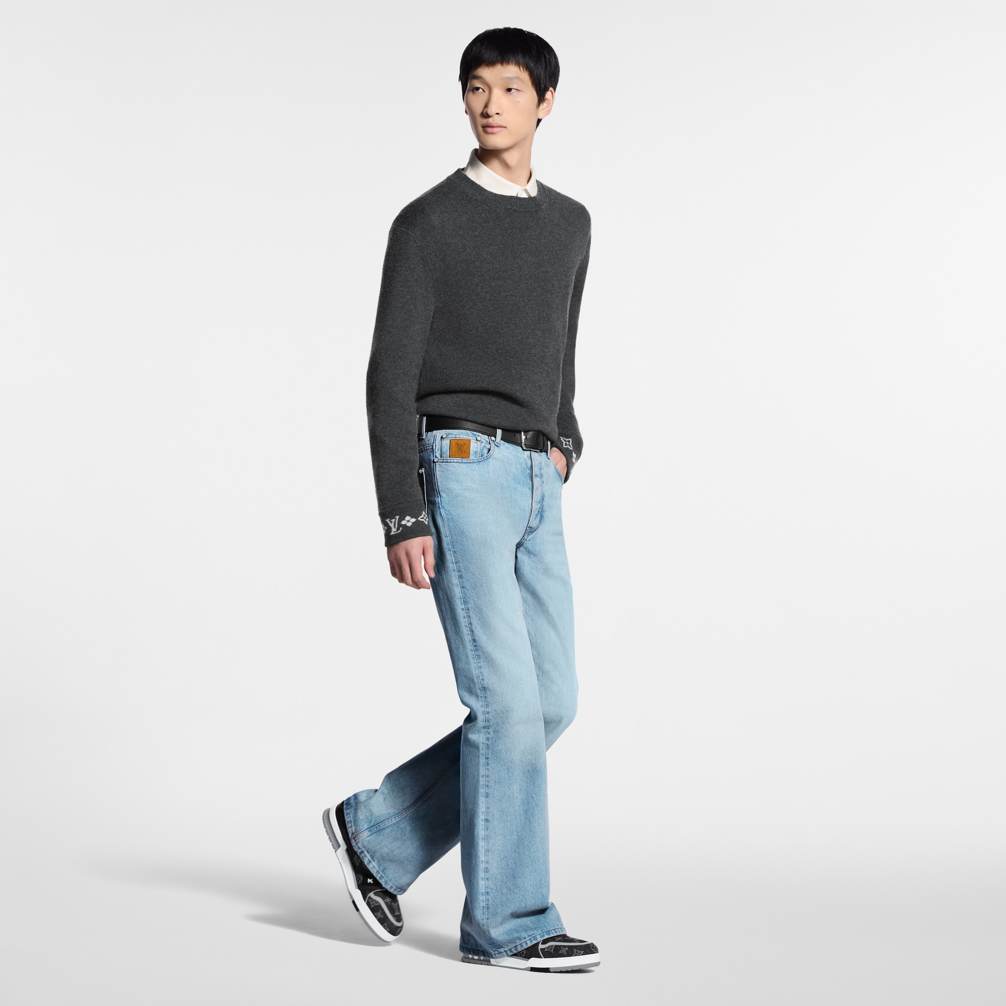 LV} - LV - LV男士鞋履系列 | 路易威登LOUIS VUITTON官网 (产品缩放)