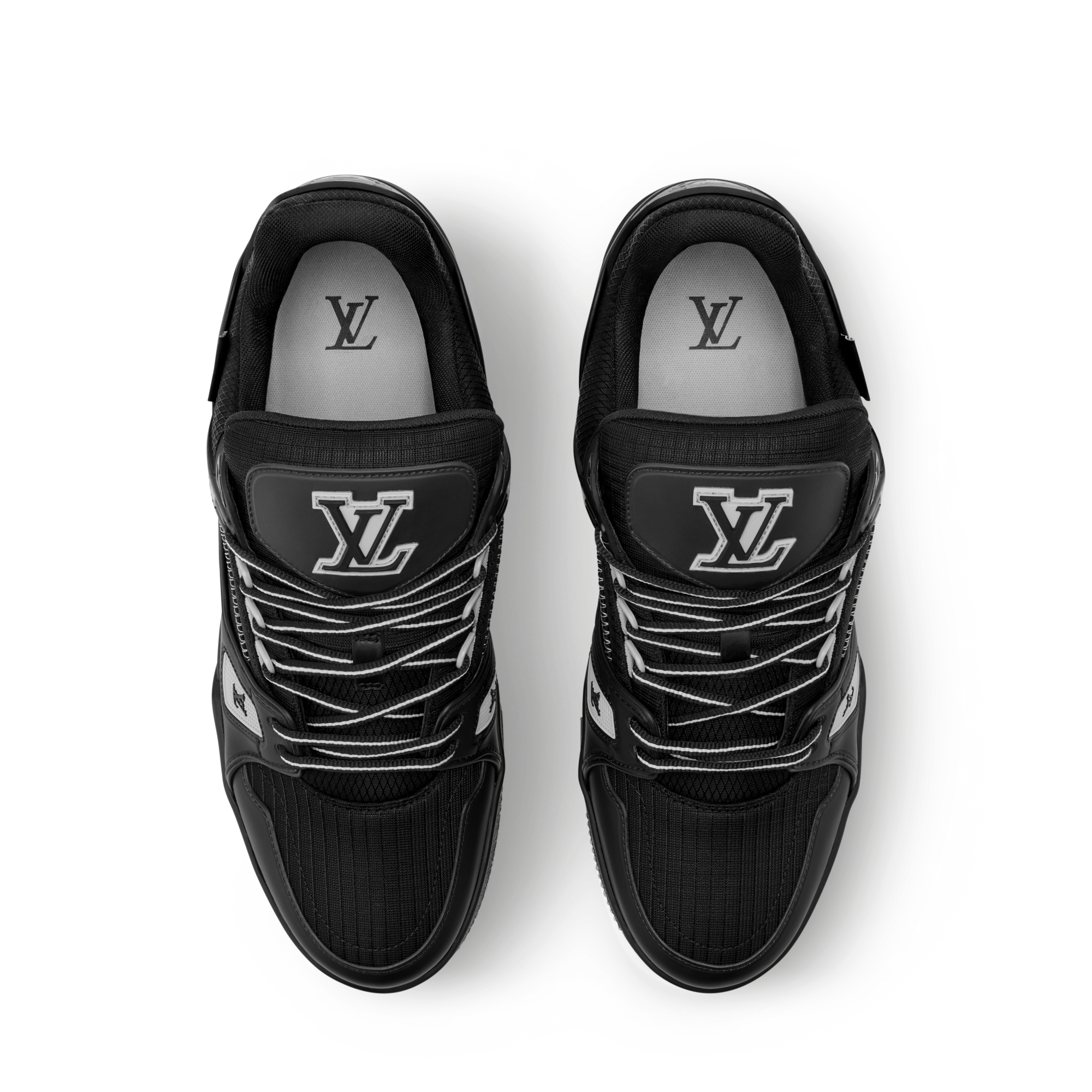 LV} - LV - LV男士鞋履系列 | 路易威登LOUIS VUITTON官网 (产品缩放)