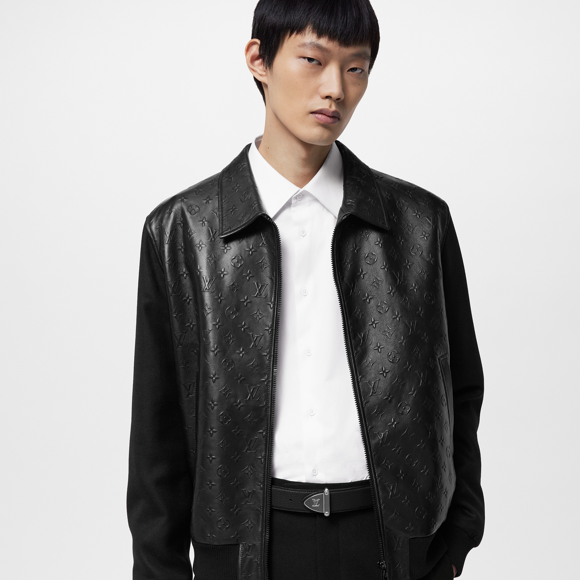 LV} - LV - LV男士配饰系列 | 路易威登LOUIS VUITTON官网 (产品缩放)