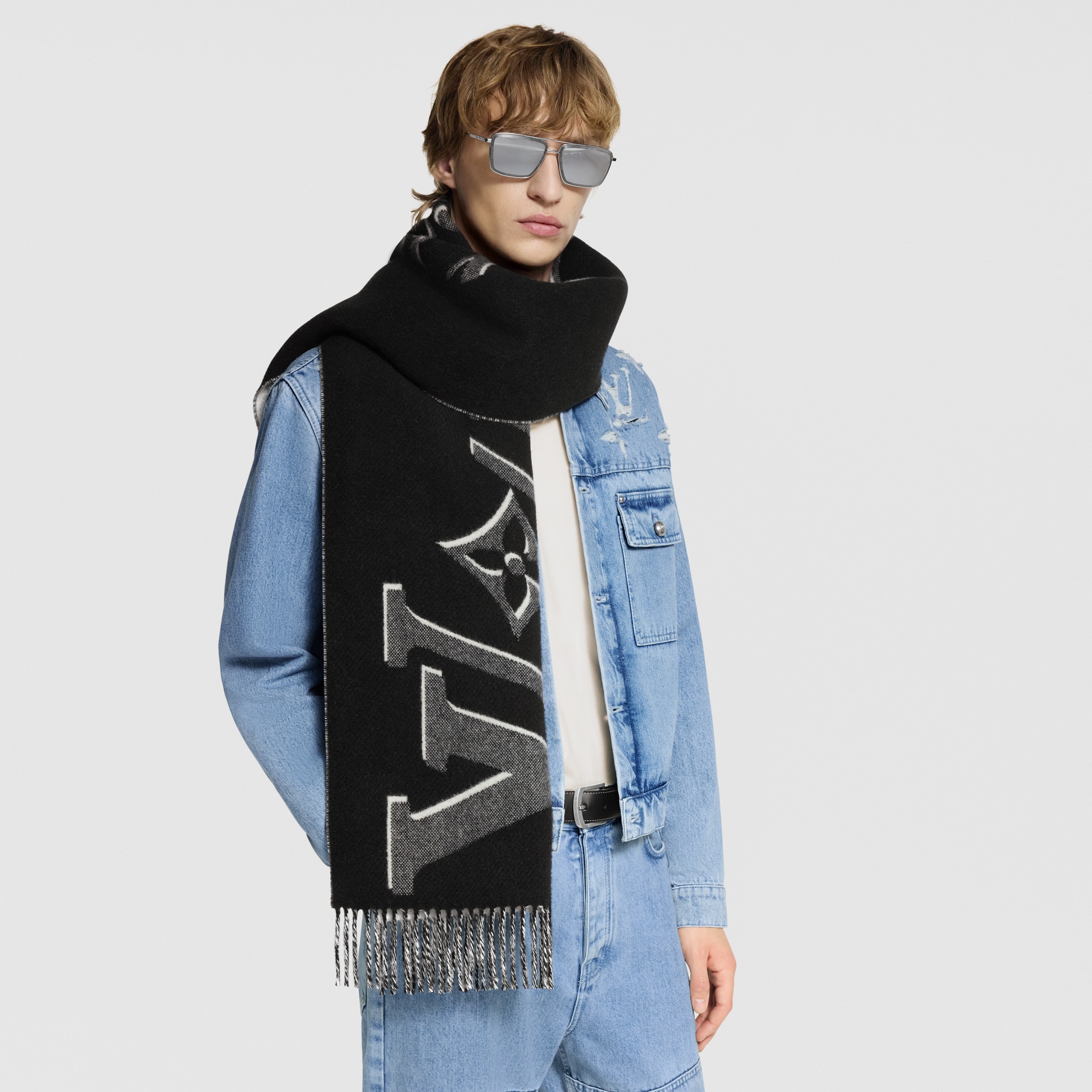 LV} - LVS00 - LV男士配饰系列 | 路易威登LOUIS VUITTON官网 (产品缩放)