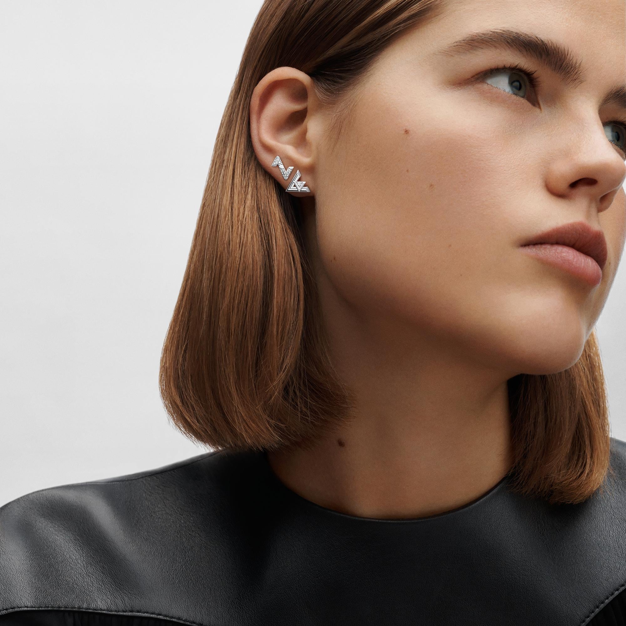 LV} - LV - LV珠宝按类别浏览 | 路易威登LOUIS VUITTON官网 (产品缩放)