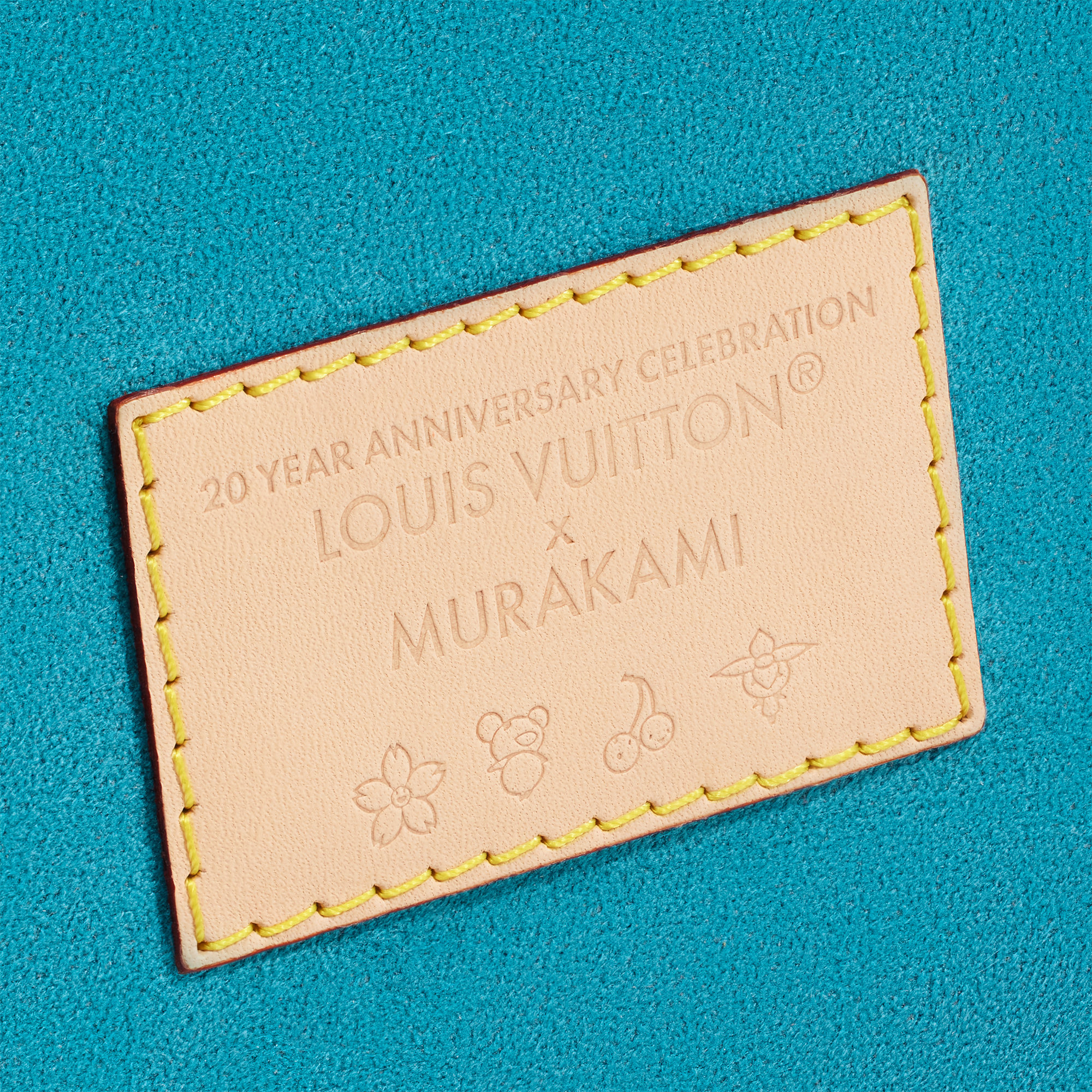 LV} - LV - LV硬箱、旅行和家居书籍和文具 | 路易威登LOUIS VUITTON官网 (产品缩放)